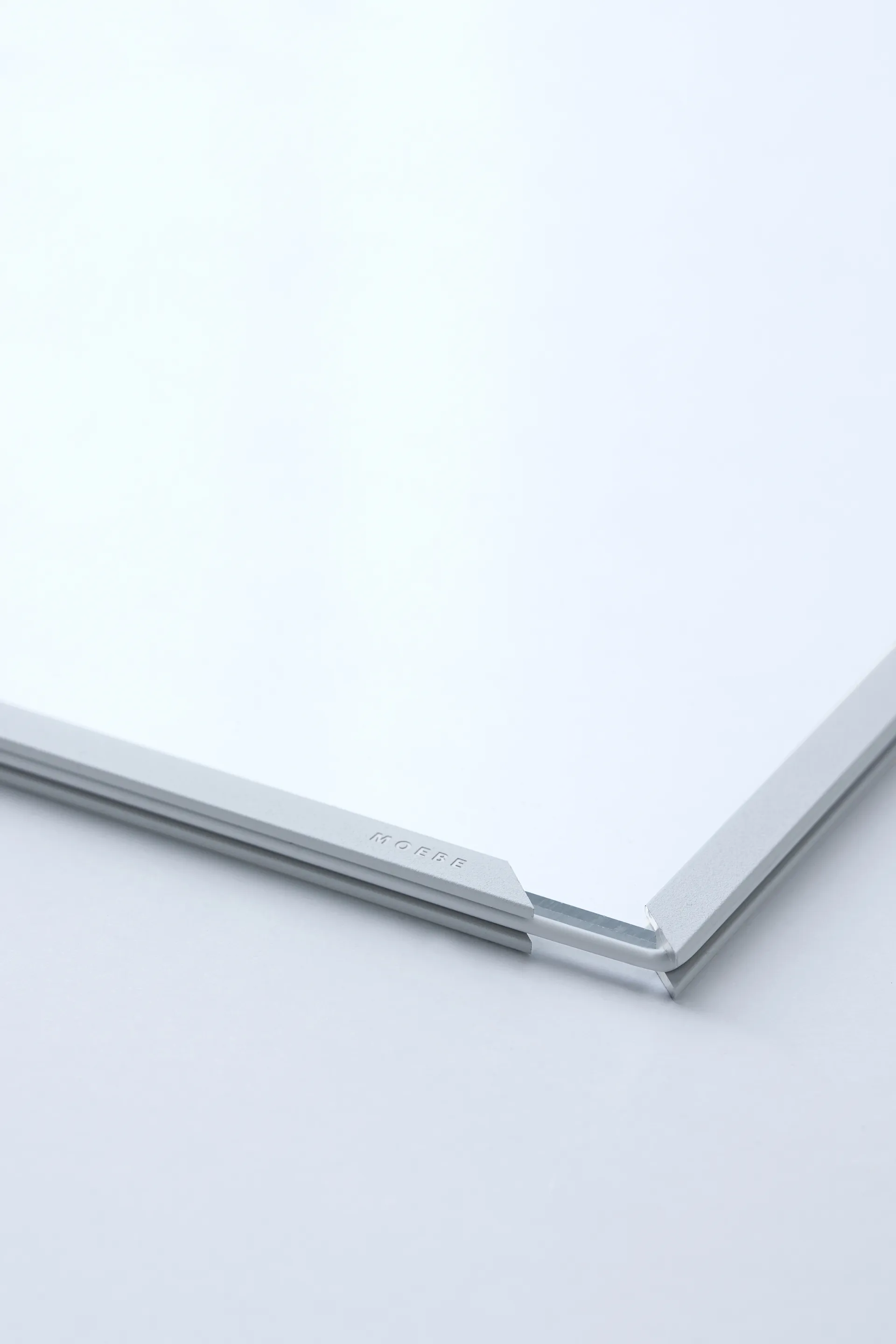 Κορνίζα Moebe A4 22,6x31,3 cm, Transparent. Grey MOEBE