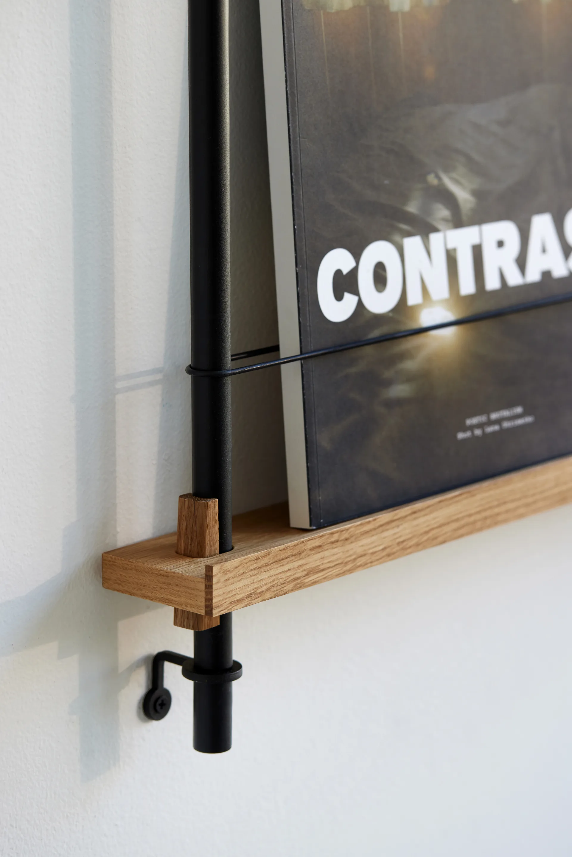 Moebe σταντ περιοδικών, Oak-white MOEBE