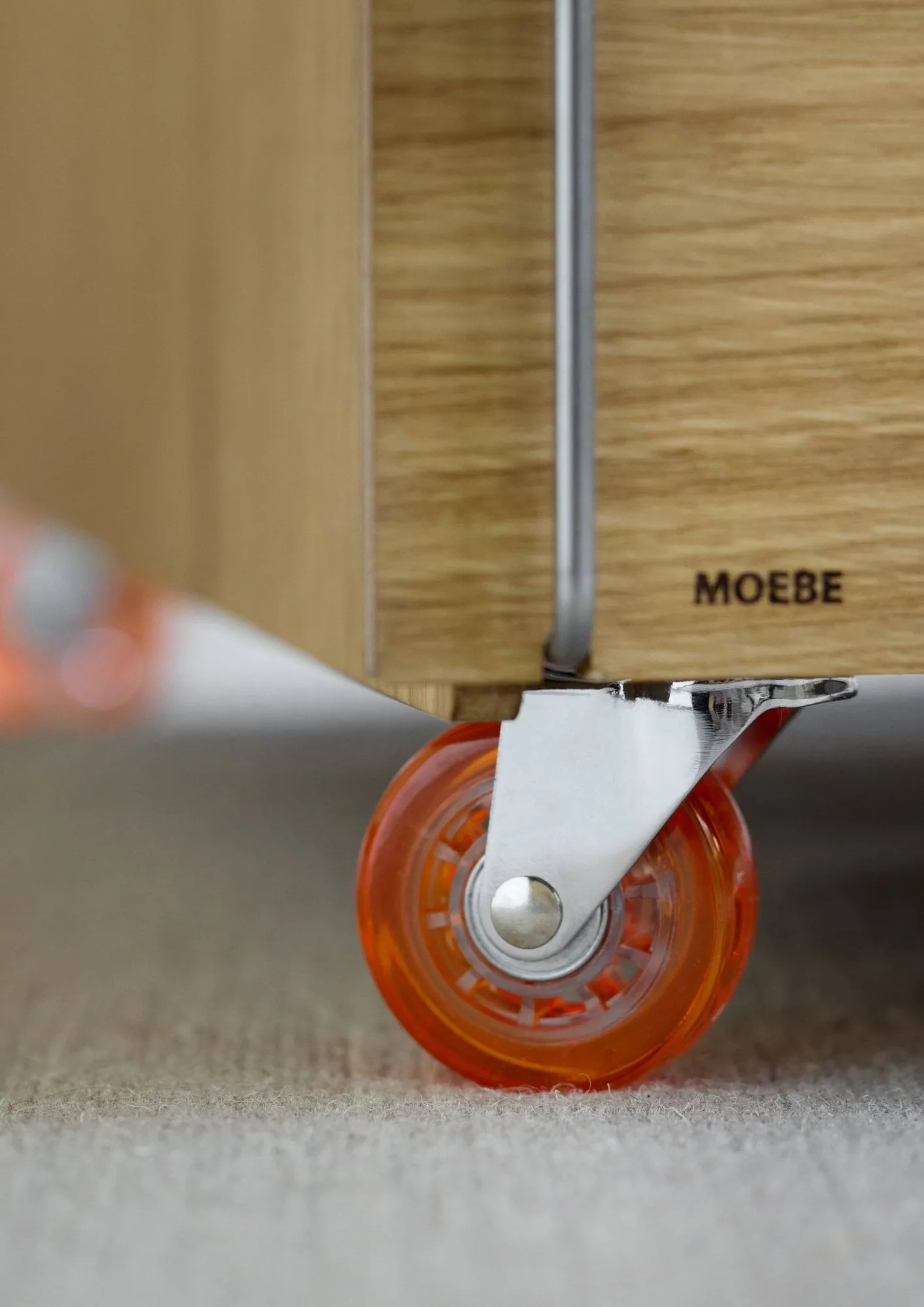 Moebe Storage Chest τραπεζάκι σαλονιού με αποθηκευτικό χώρο, Λαδωμένη δρυς-Μαύρο, 60x61x38.2 cm MOEBE
