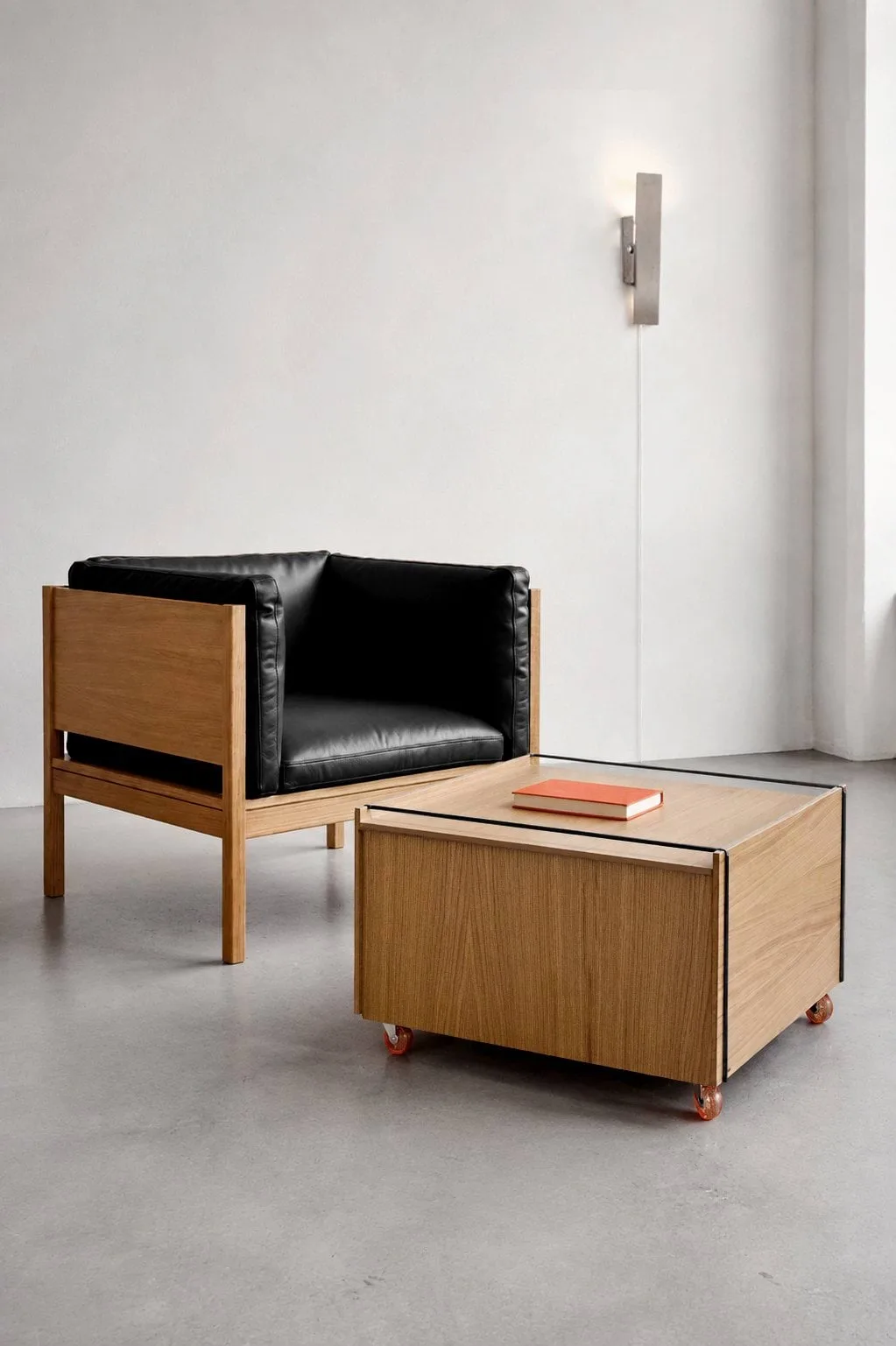 Moebe Storage Chest τραπεζάκι σαλονιού με αποθηκευτικό χώρο, Λαδωμένη δρυς-Μαύρο, 60x61x38.2 cm MOEBE