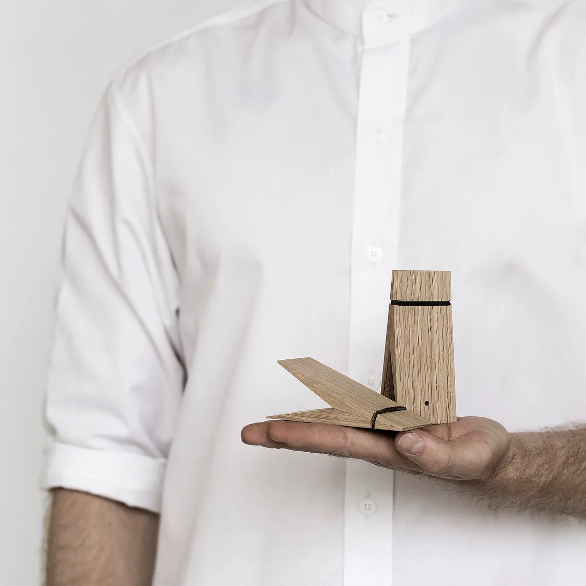 Moebe ξύλινο μανταλάκι, Δρυς MOEBE