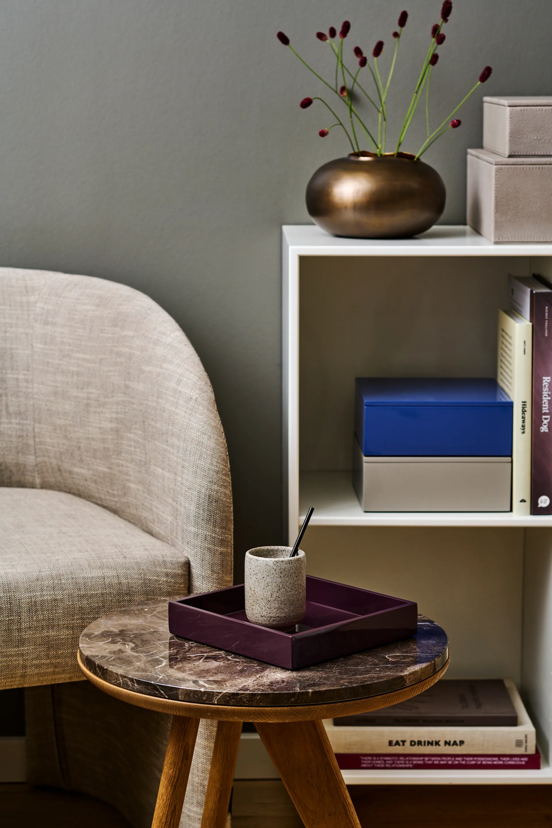 Lux λακαρισμένο κουτί αποθήκευσης 19x19x7 εκ., Ultramarin Mojoo