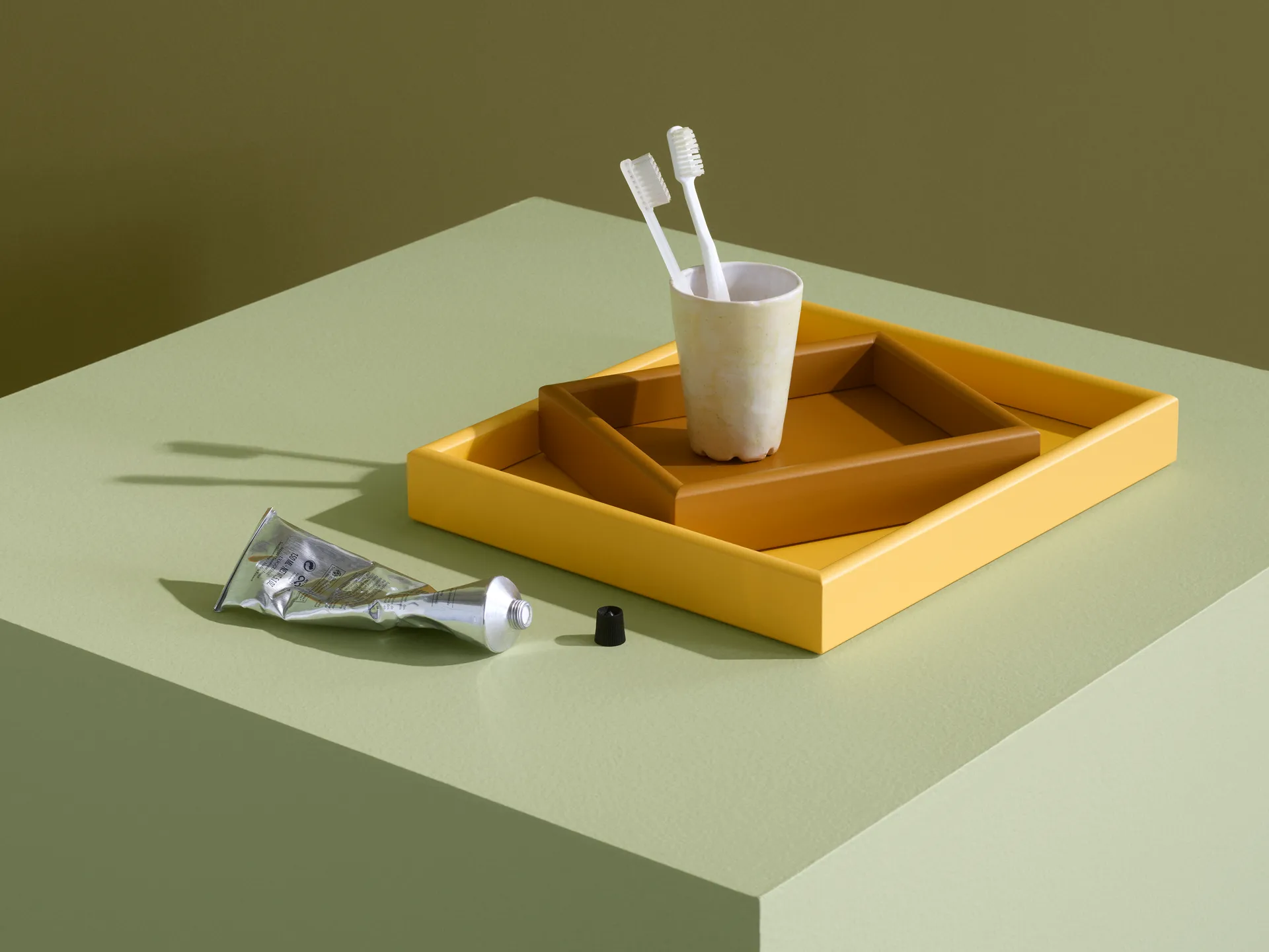 Δίσκος Arrange μεσαίος 27,3x32,6 εκατοστά, Acacia Montana