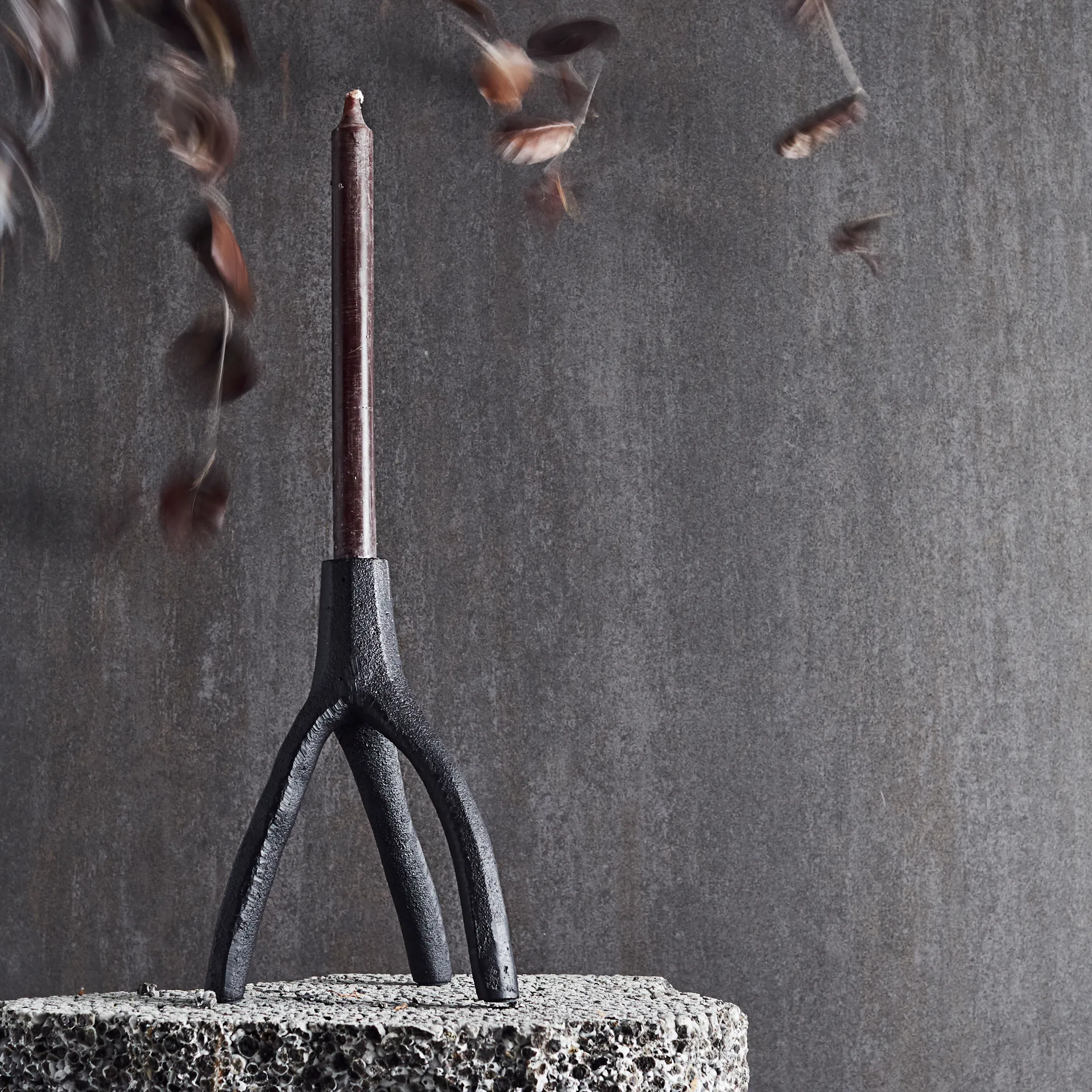 Aion κηροπήγιο XL 22 cm, μαύρο MUUBS