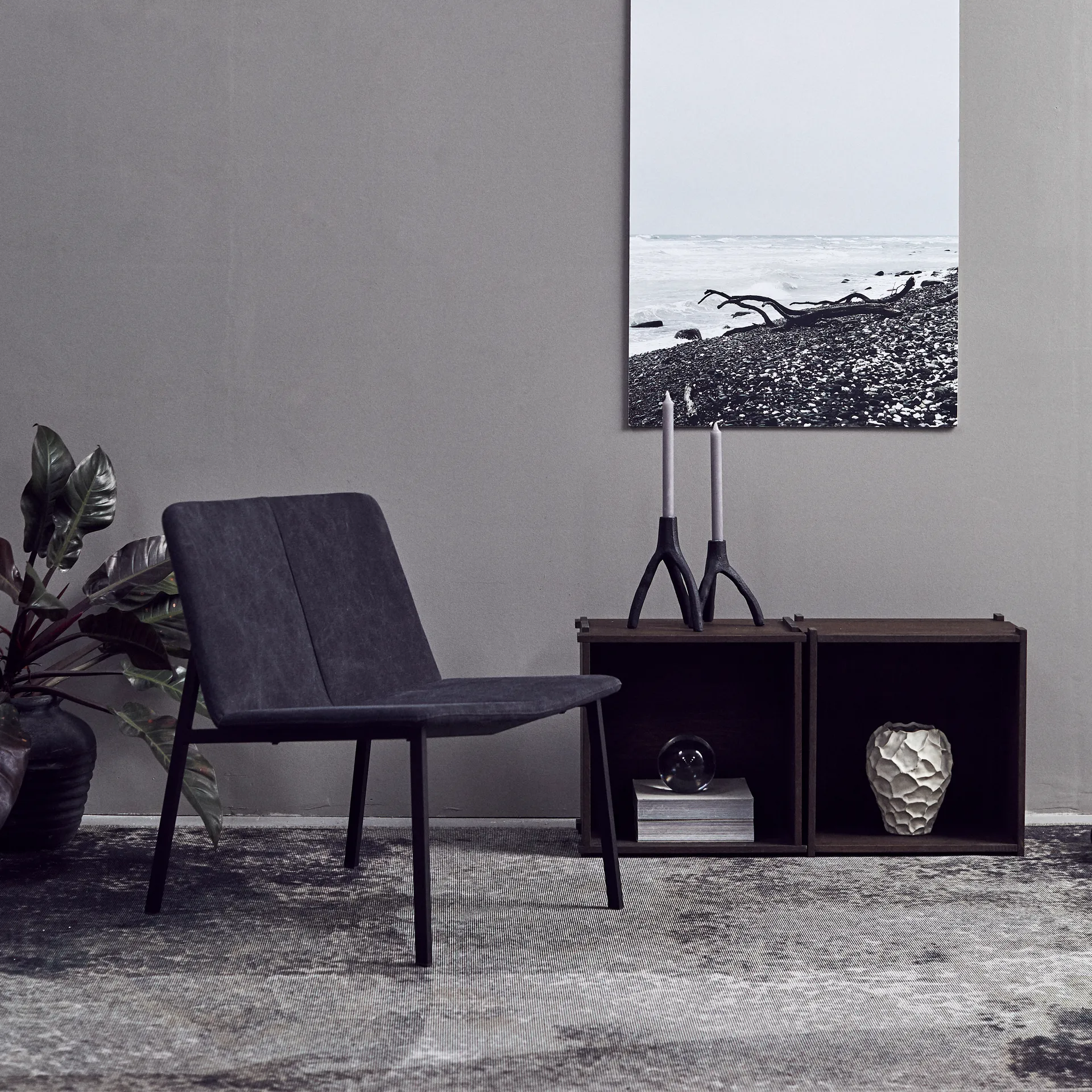 Aion κηροπήγιο XL 22 cm, μαύρο MUUBS