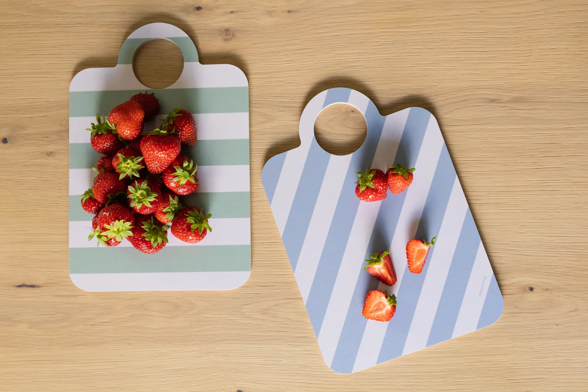 Checks & Stripes δίσκος 21x31 εκ., Mint-μπλε Muurla