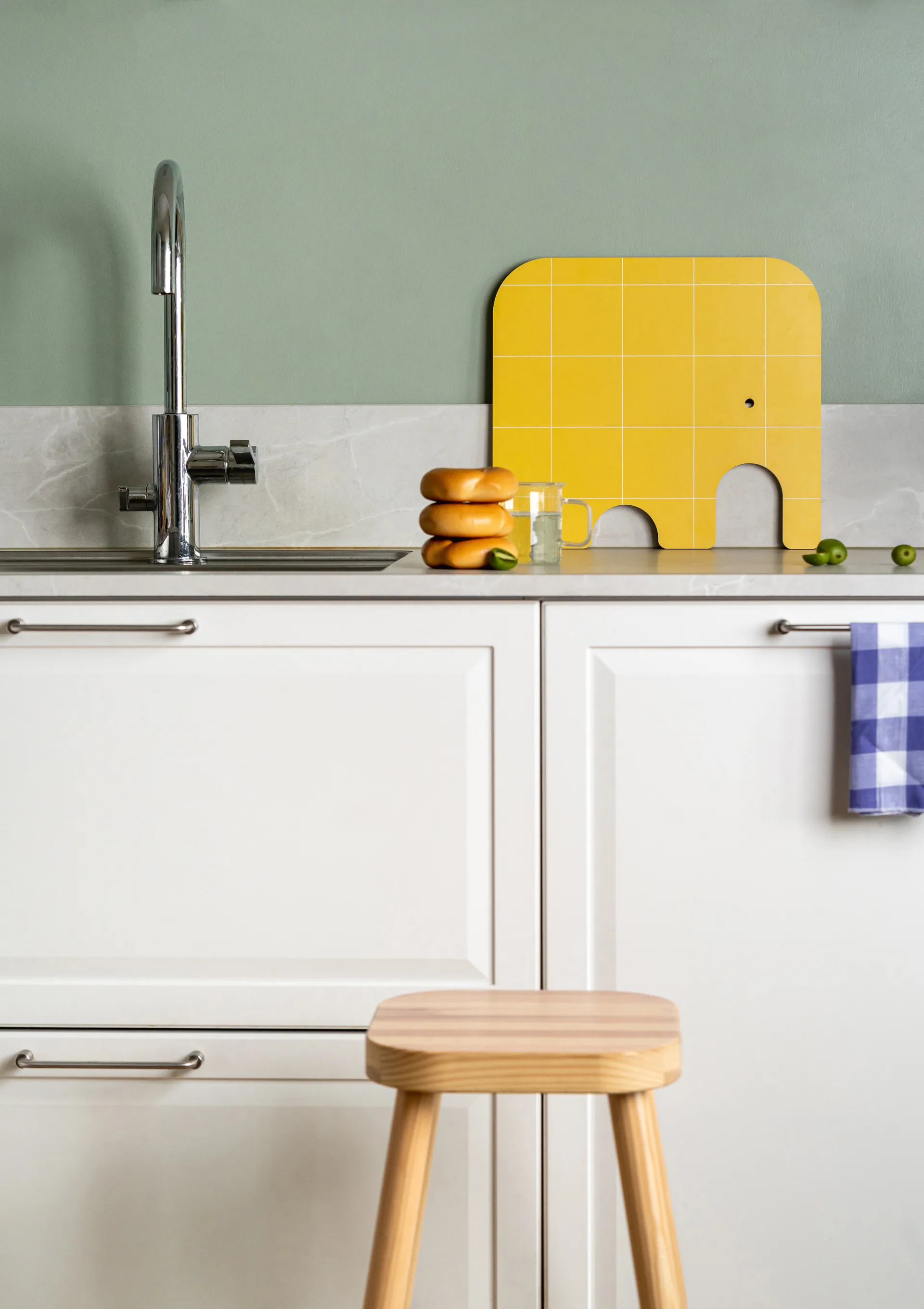 Σανίδα κοπής και σερβιρίσματος Elephant Chop & Serve L, Yellow Muurla