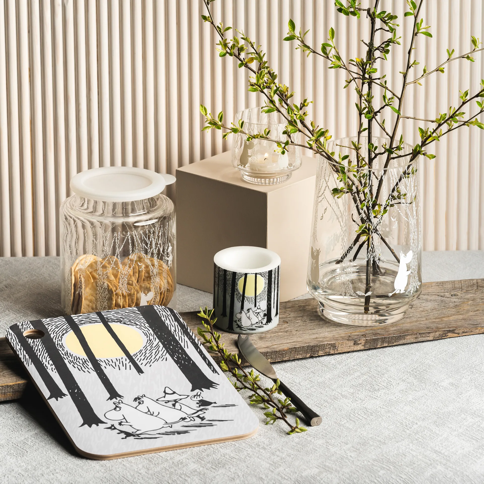 In the Woods γυάλινο βάζο με καπάκι σιλικόνης 17 cm, Διαφανές-λευκό Muurla