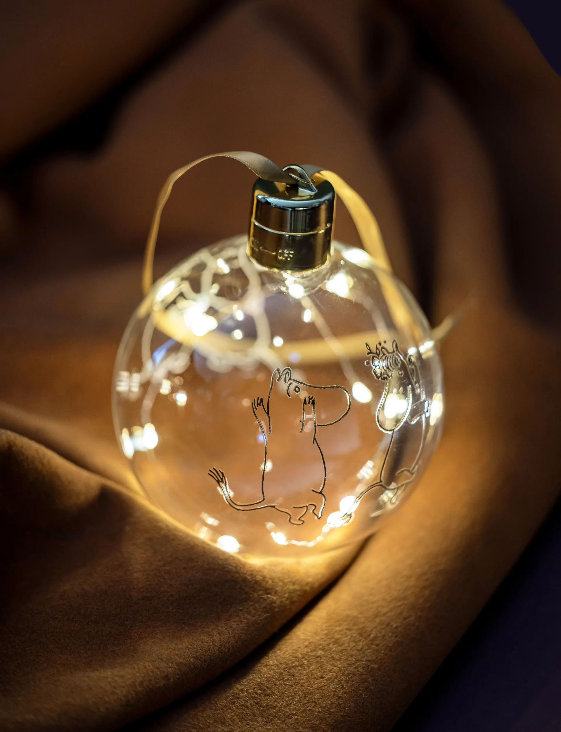 Mumin 80 χριστουγεννιάτικη μπάλα με LED φως Ø11 cm, Διάφανες Muurla