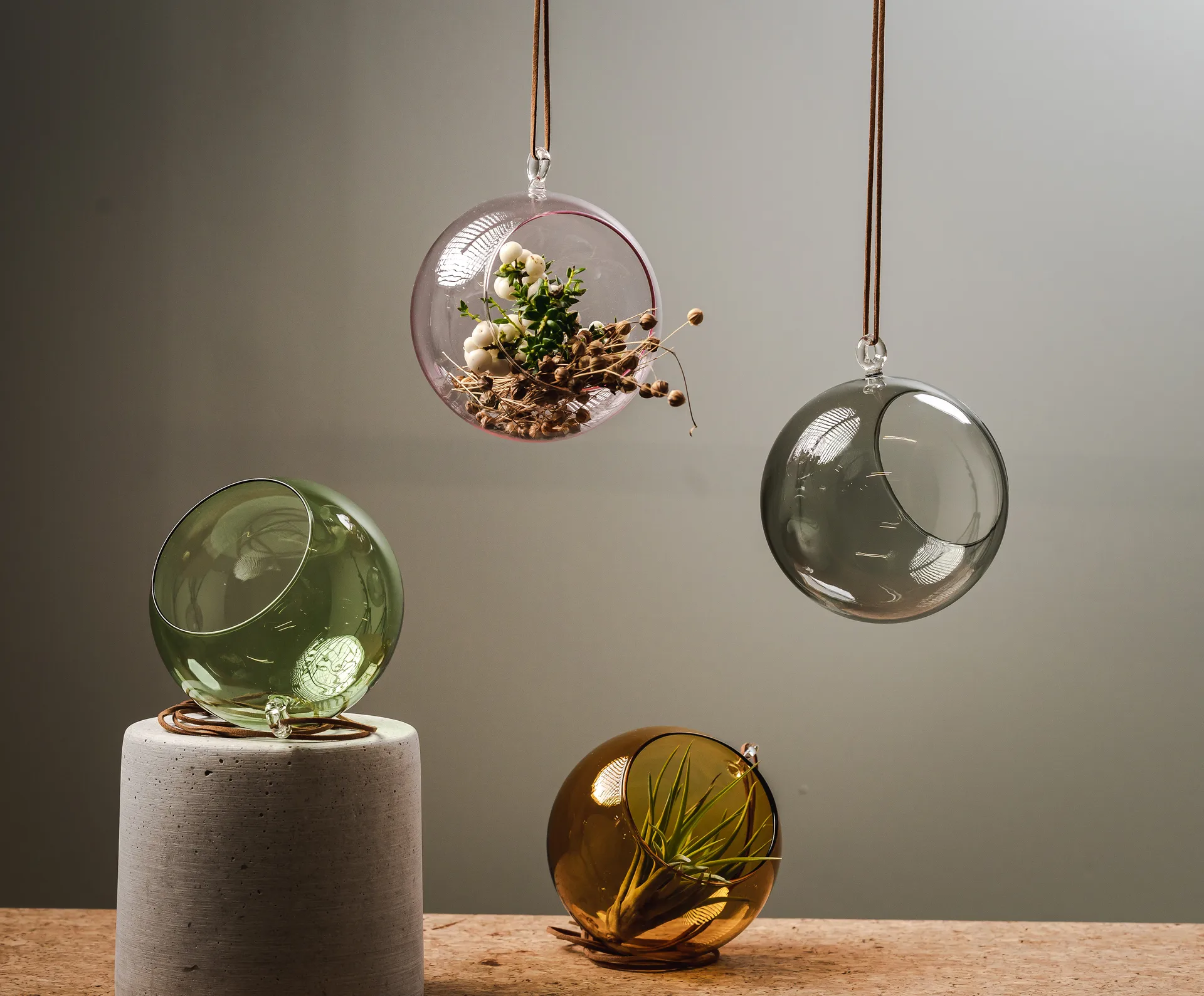 Muurla διακοσμητική μπάλα Ø12 cm, γκρι Muurla