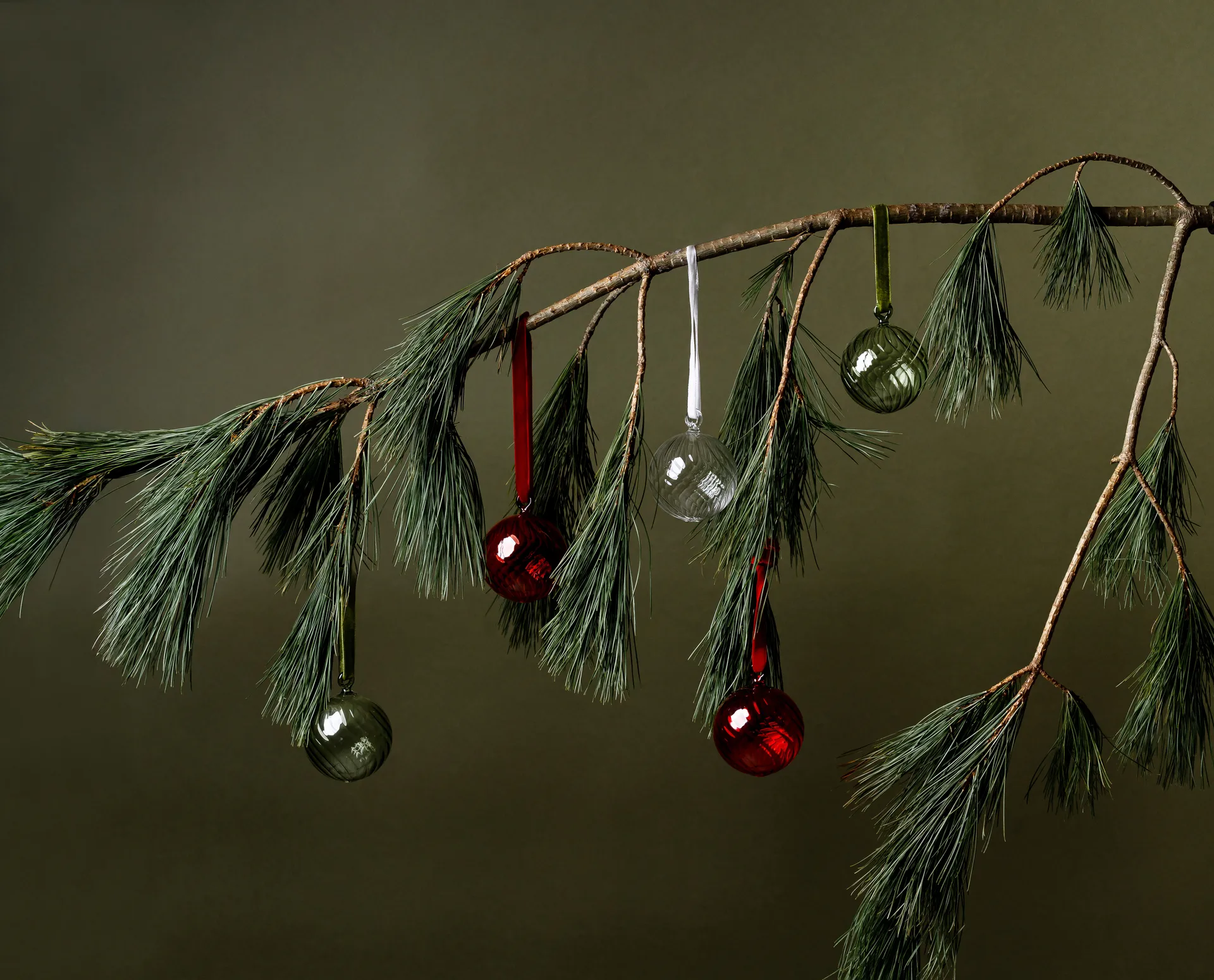 Muurla χριστουγεννιάτικη μπάλα δέντρου Ø6 cm, Forest green Muurla