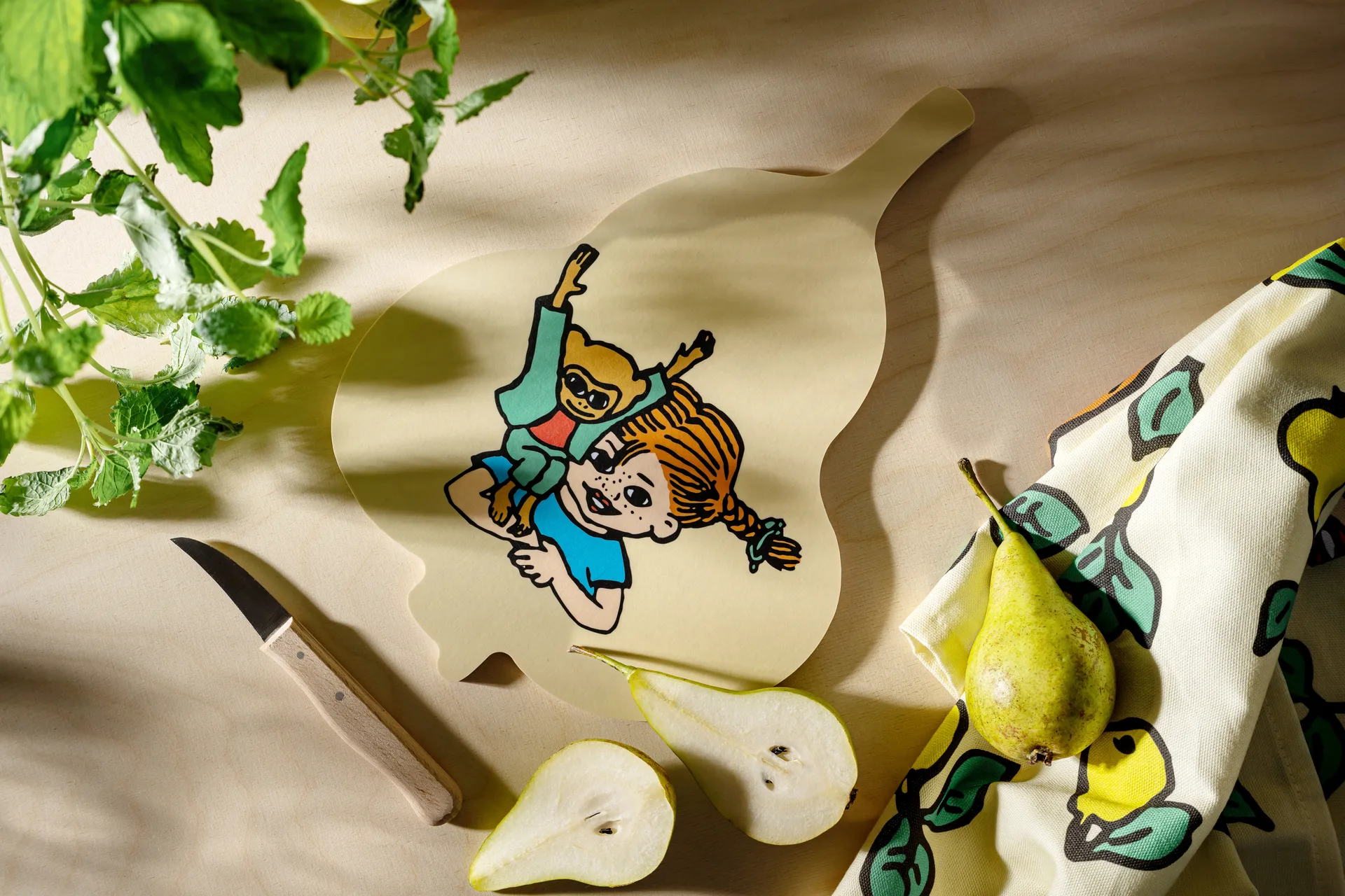 Pippi Chop & Serve ξύλινη επιφάνεια κοπής 21x30 cm, Fruits Muurla