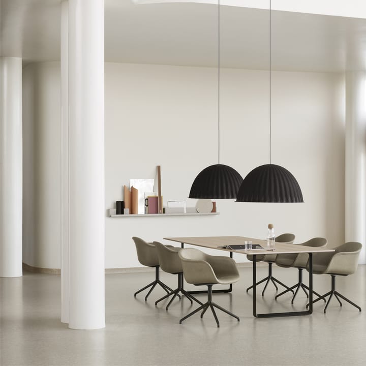 Τραπεζαρία 70/70 295x108 cm, Solid smked oak-Sand Muuto
