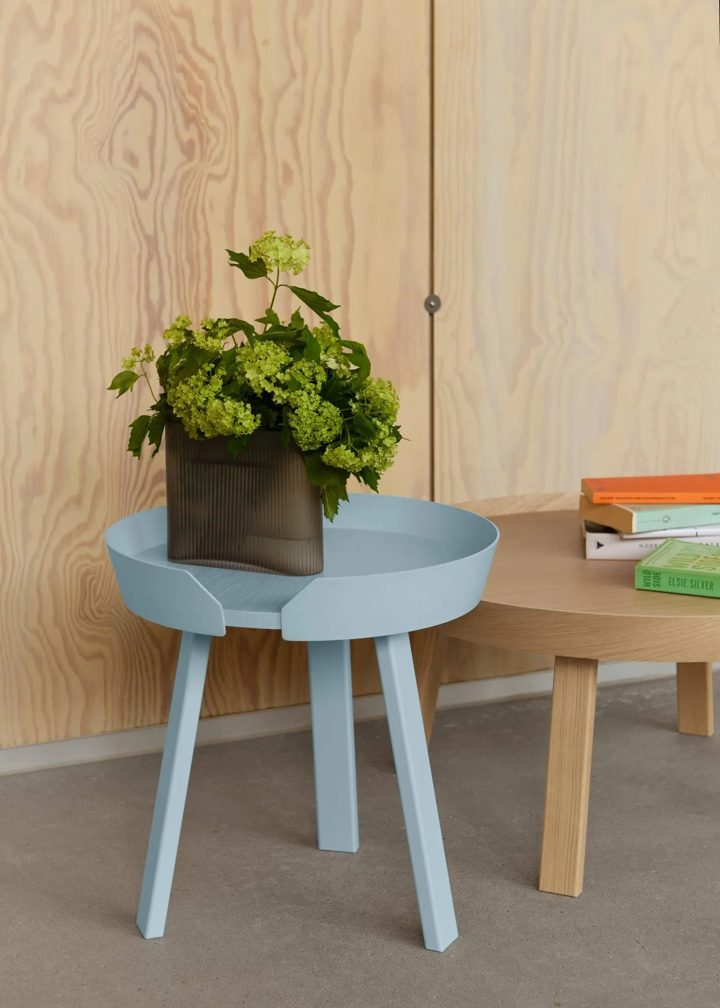 Around τραπέζι μεγάλο, Oak Muuto
