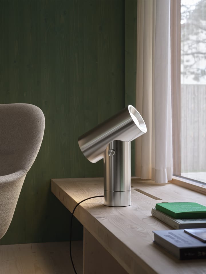 Beam επιτραπέζιο φωτιστικό 45,4 cm, Polished aluminium Muuto