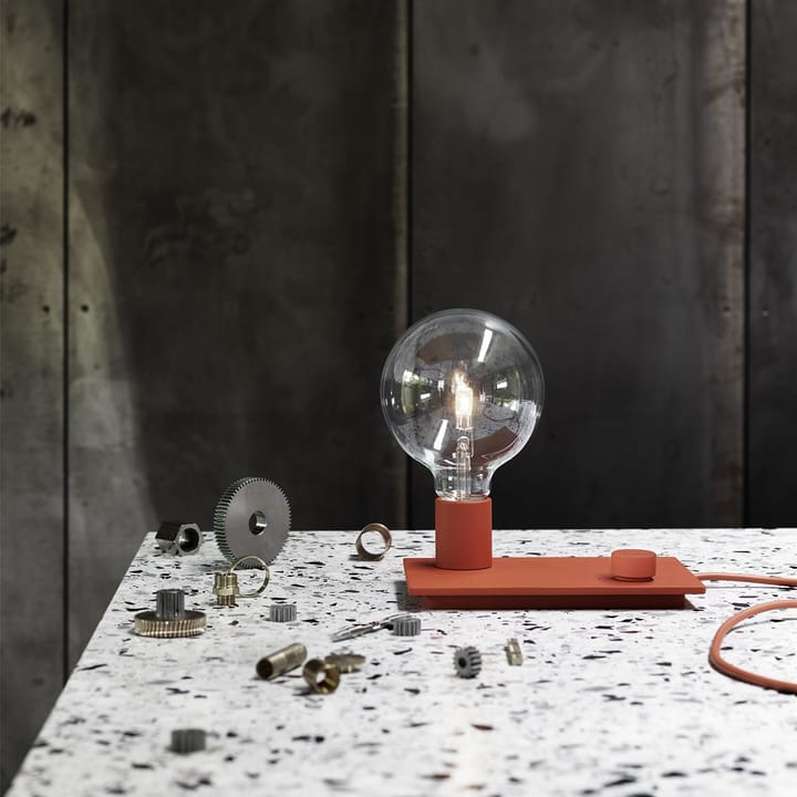 Control επιτραπέζιο φωτιστικό, κόκκινο Muuto