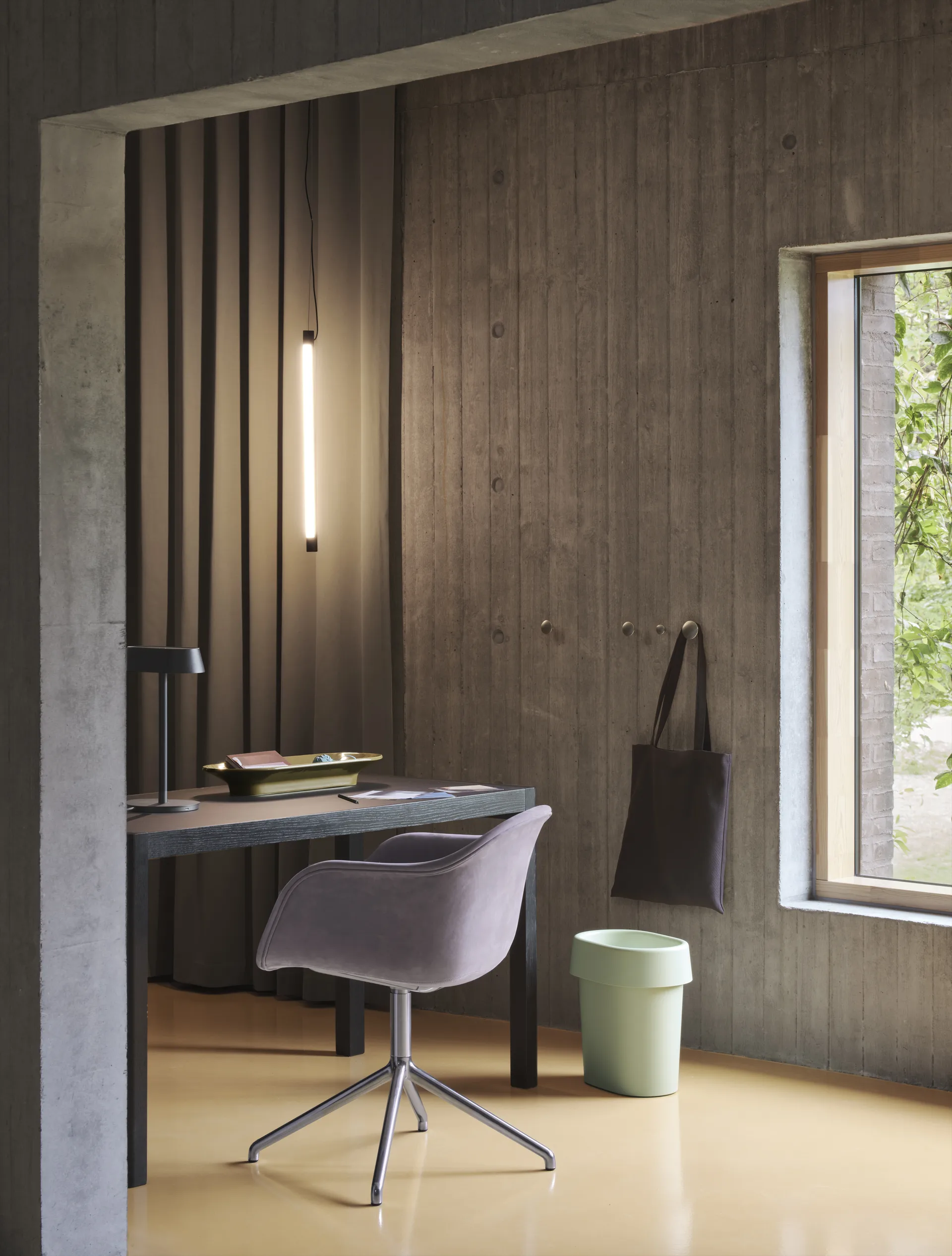 Κρεμαστό Φωτιστικό Fine 60 cm, Black Muuto