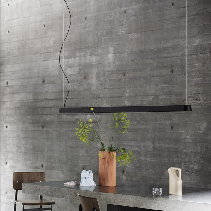 Linear κρεμαστό φωτιστικό, μαύρο, 169,2 cm Muuto
