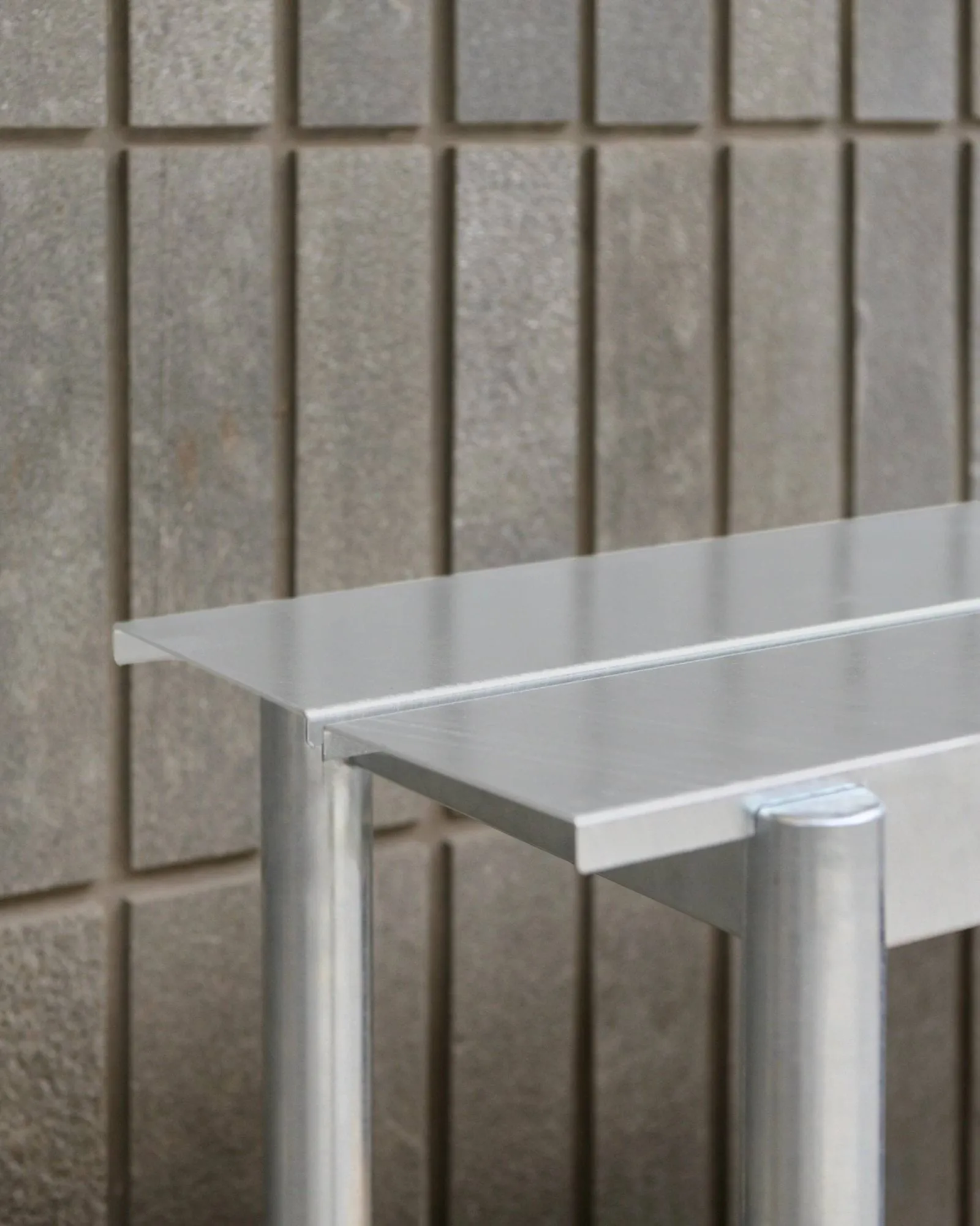 Linear steel παγκάκι 110 cm, Warm galvanized steel Muuto