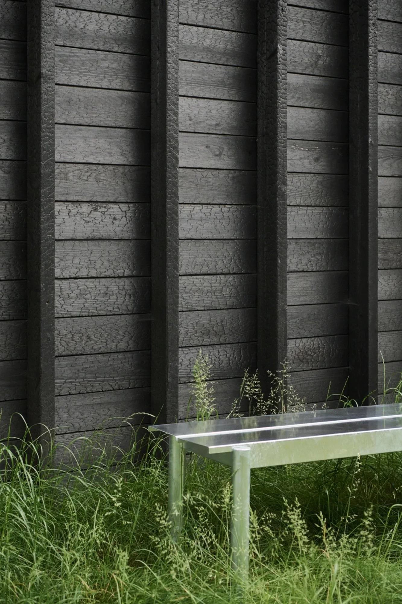 Linear steel παγκάκι 110 cm, Warm galvanized steel Muuto