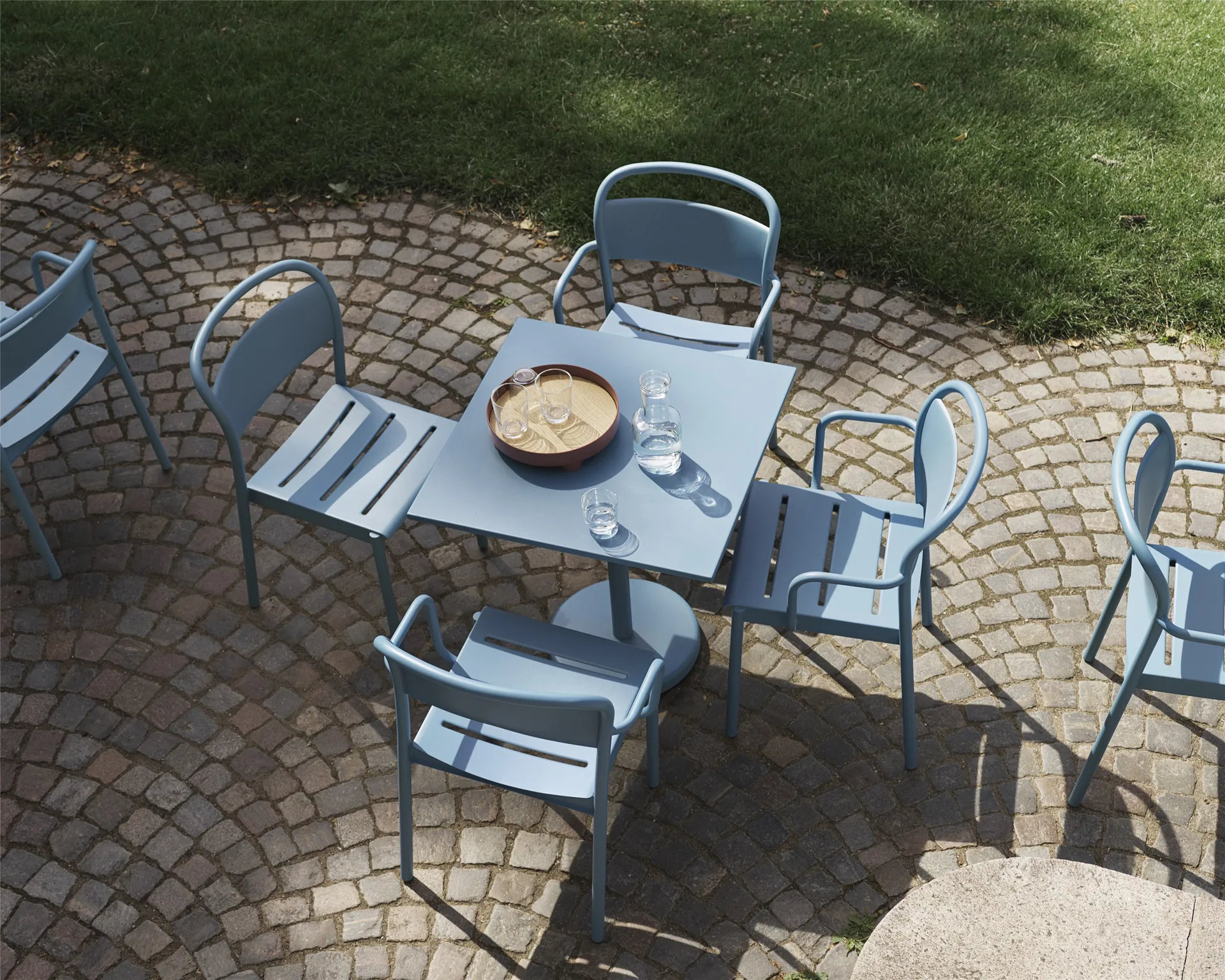 Linear steel πολυθρόνα, Pale blue Muuto