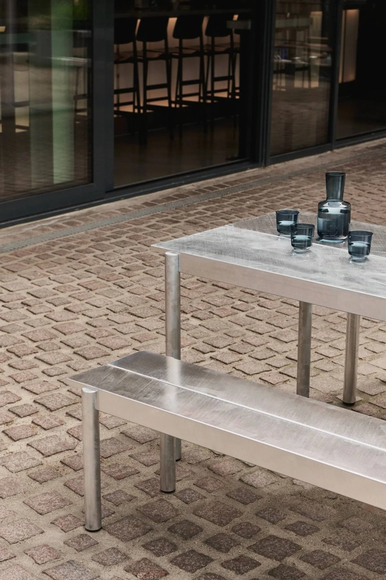 Linear steel table τραπέζι 200x75 cm, Warm galvanized steel Muuto