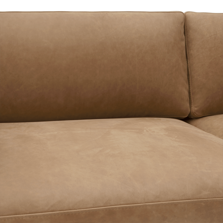 Καναπές Outline 3,5 θέσεων γυαλισμένο αλουμίνιο, Grace leather Camel Muuto