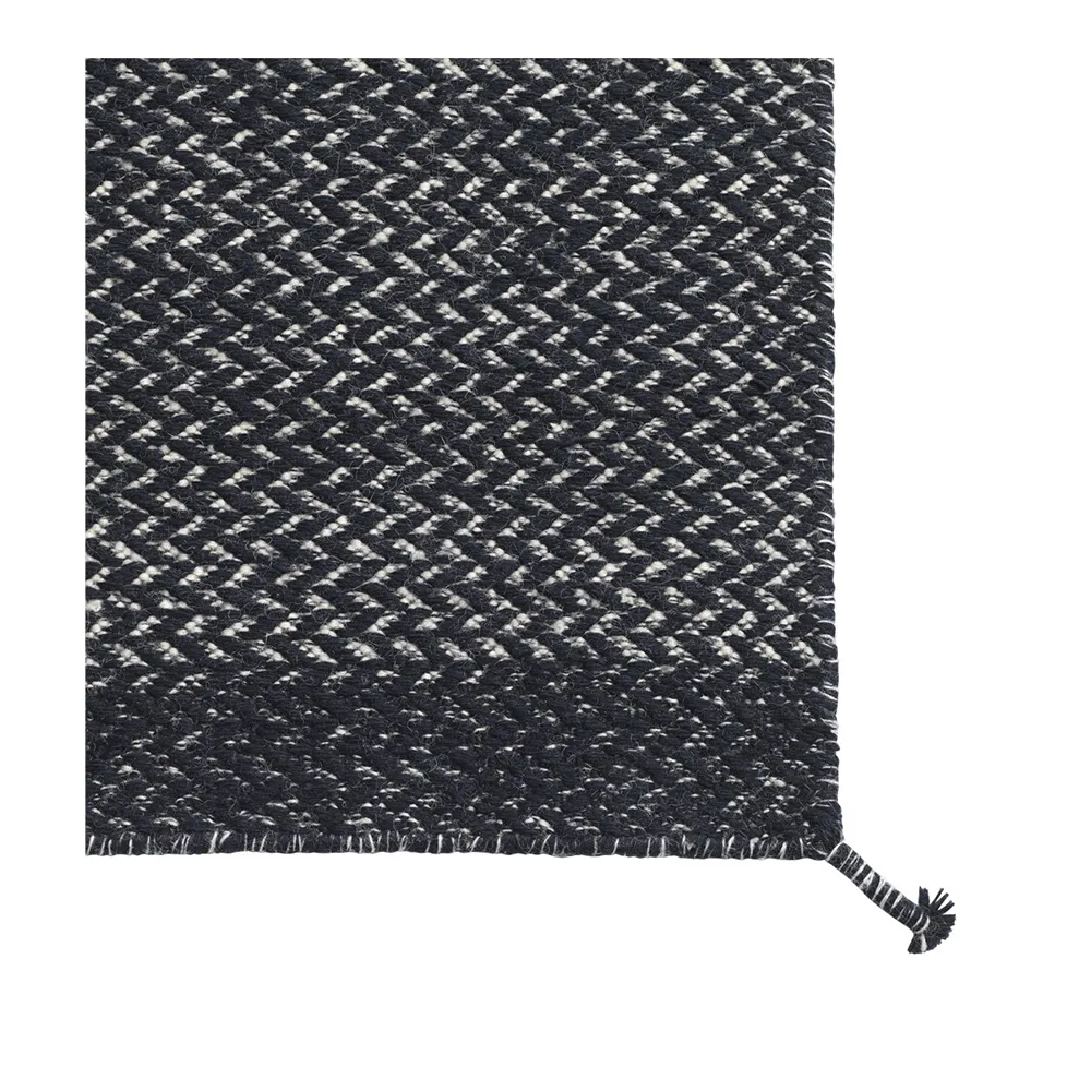 Ply μάλλινο χαλί 80x200 cm, Μπλε τα μεσάνυχτα Muuto