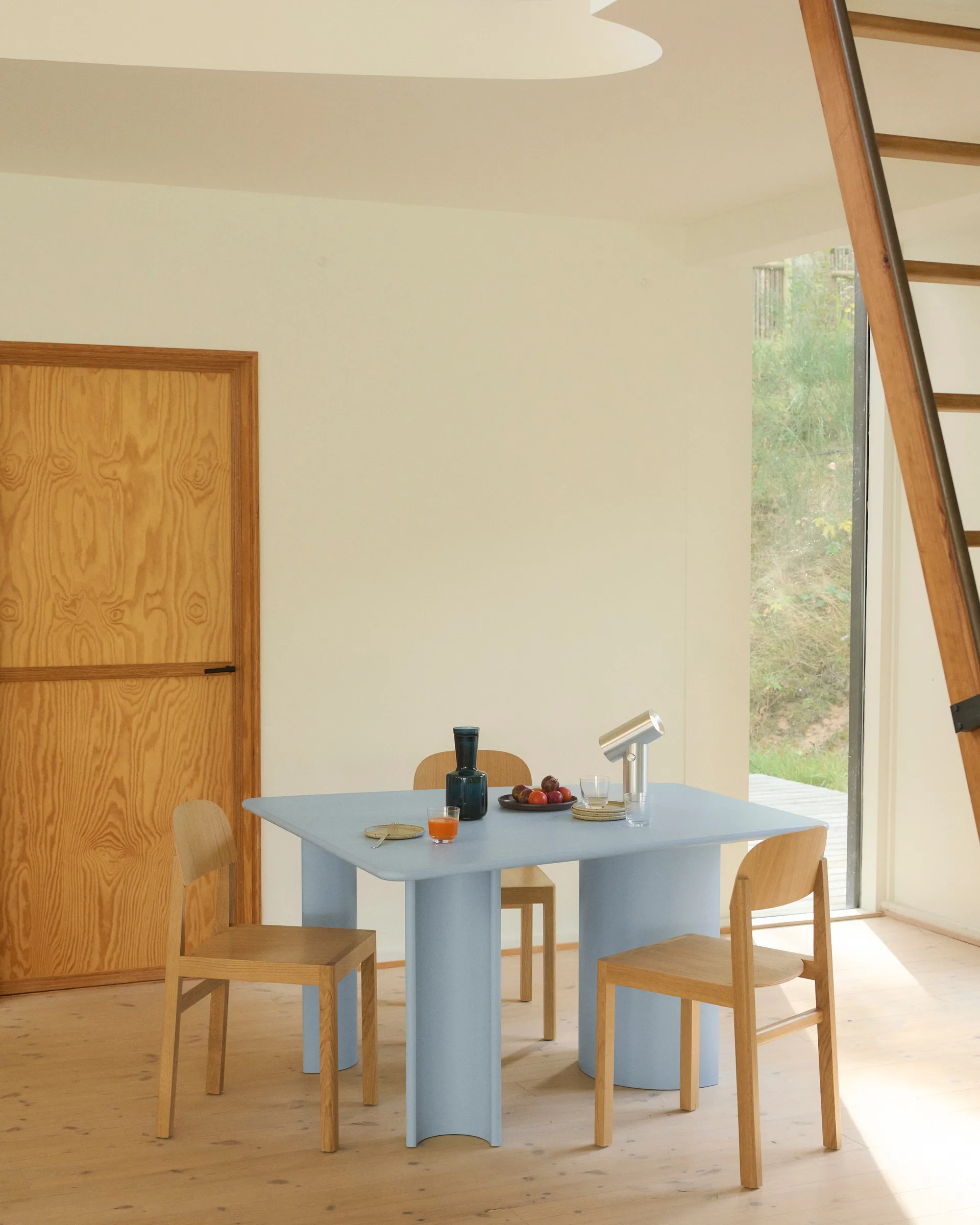 Re-norm τραπεζαρία, Light blue, 130x120 εκ. Muuto