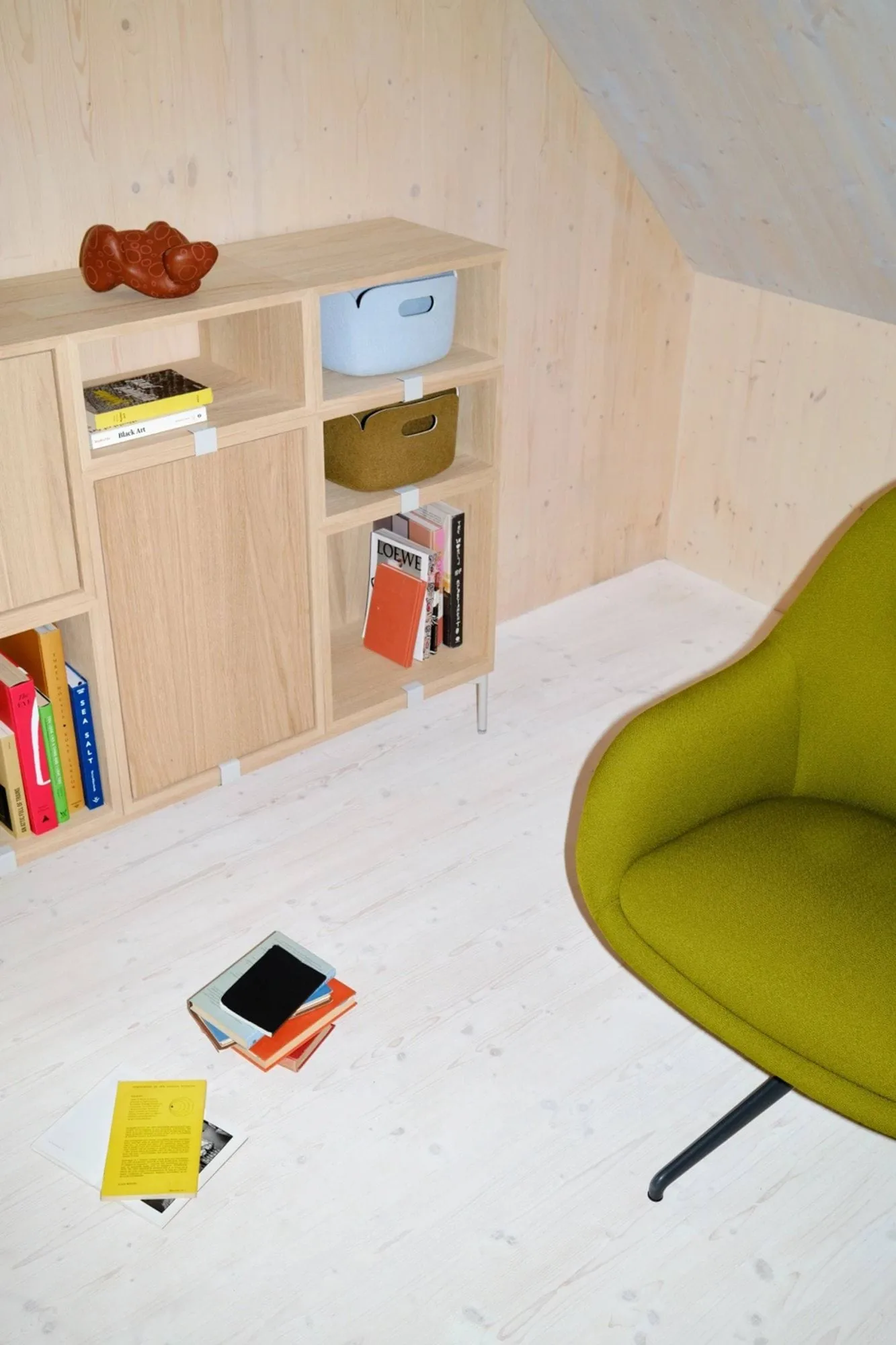Stacked 2.0 ανοιχτό ράφι, μεγάλο, δρυς Muuto