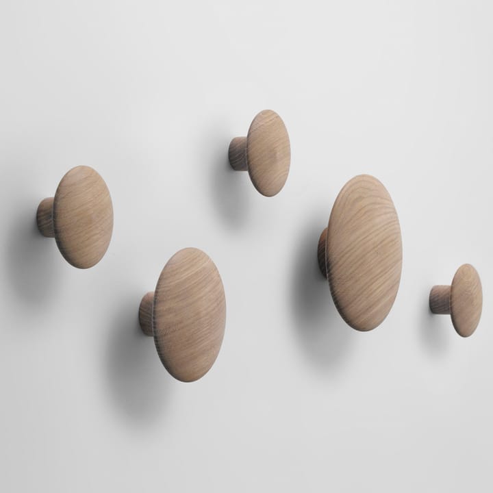 The Dots άγκιστρο ρούχων βελανιδιά, δρυς, μικρό Muuto
