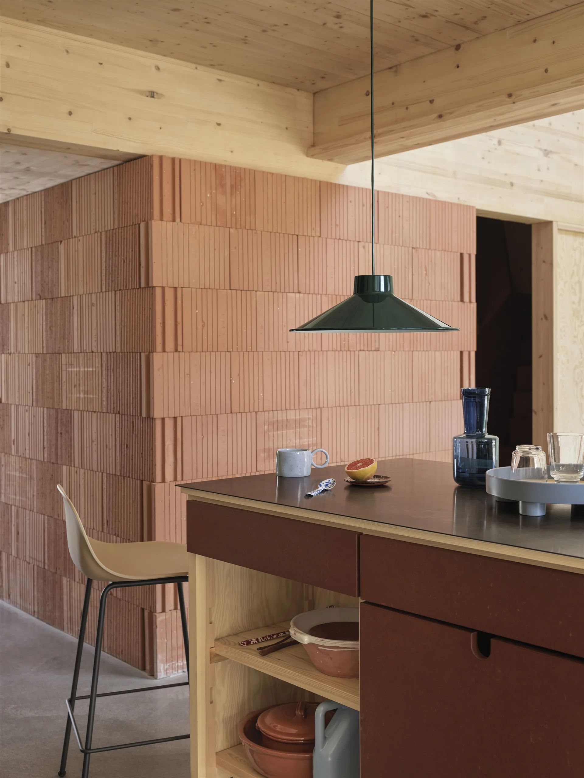 Κρεμαστό φωτιστικό Top Ø36 εκ, Σκούρο πράσινο Muuto