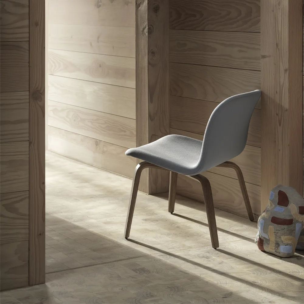 Πολυθρόνα Visu lounge επενδεδυμένη , Steelcut 120-brown stained oak Muuto