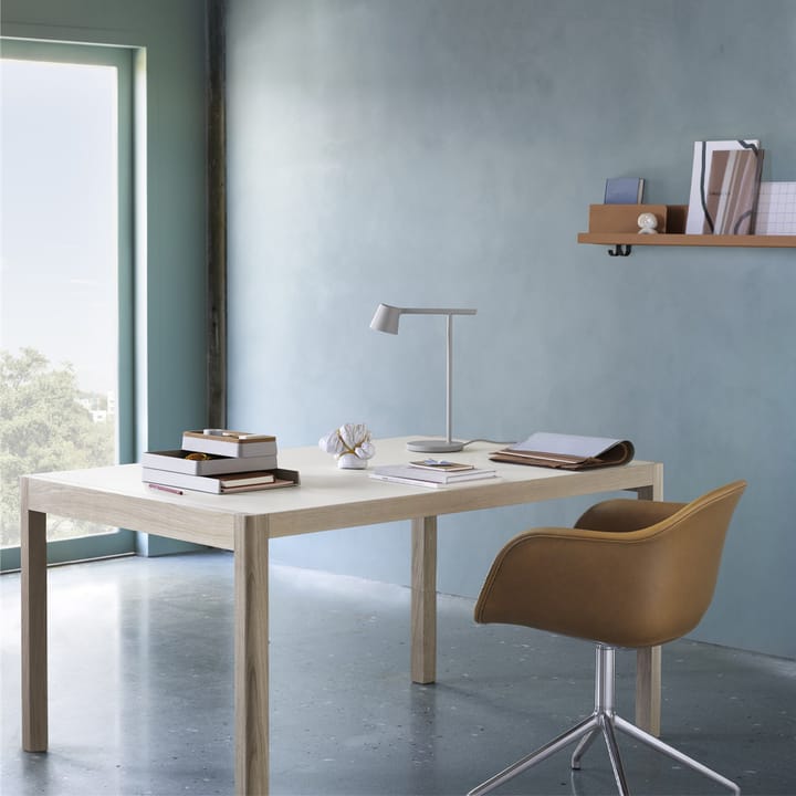 Τραπεζαρία Workshop - Grey linoleum-Oak 140x92 cm - Muuto