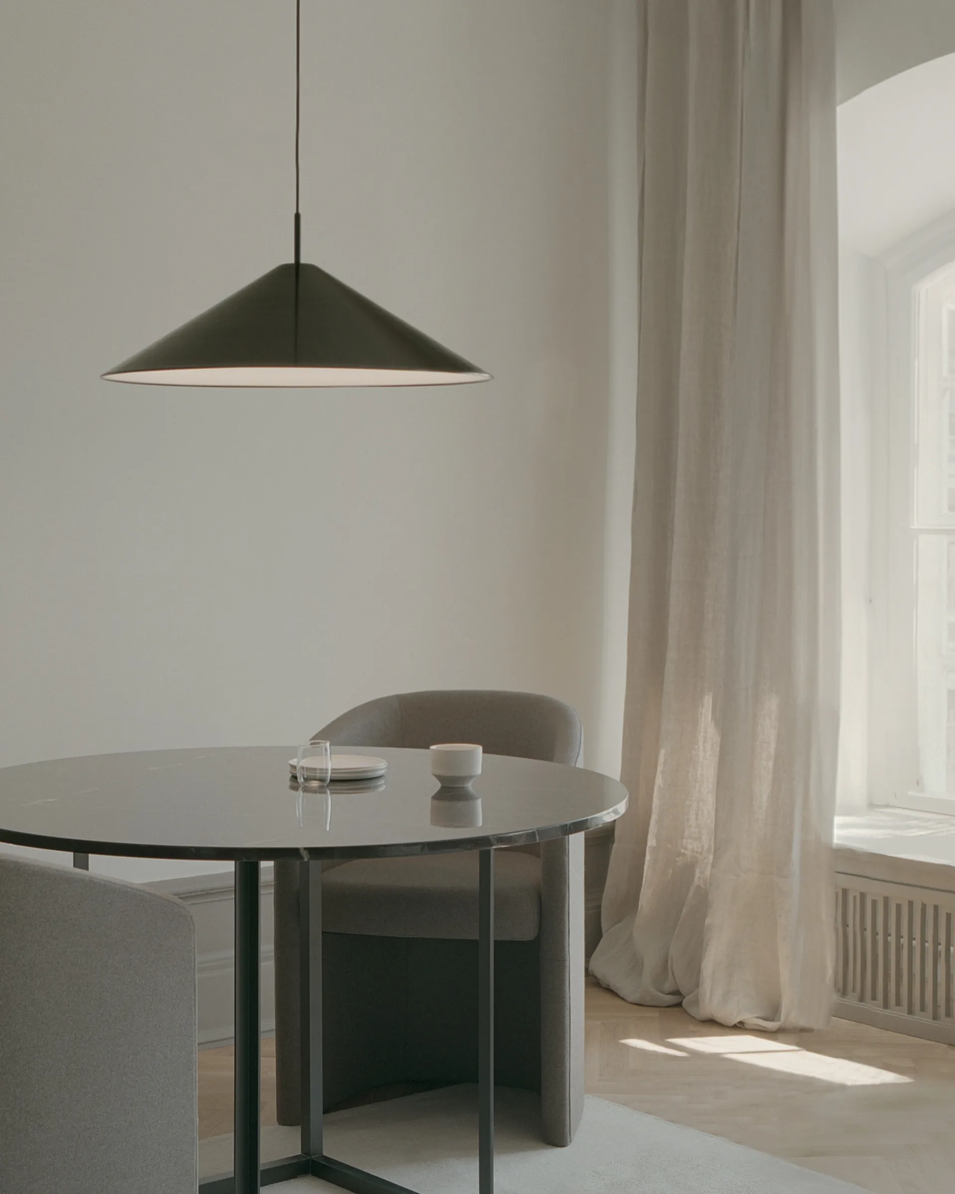 Brolly κρεμαστό φωτιστικό Ø70 cm, Anodized aluminium New Works