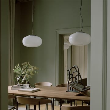 Karl-Johan Μικρό κρεμαστό φωτιστικό Ø23 cm - Οπαλ λευκό - New Works