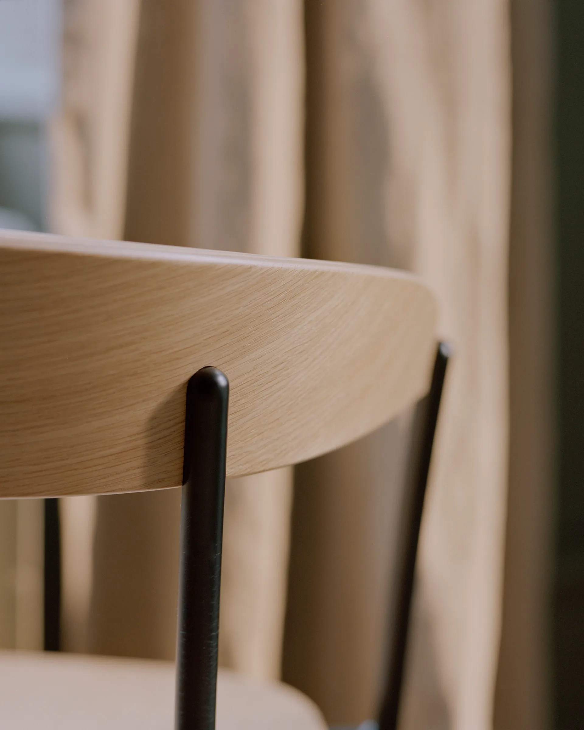 Πολυθρόνα Missing, Δρυς New Works