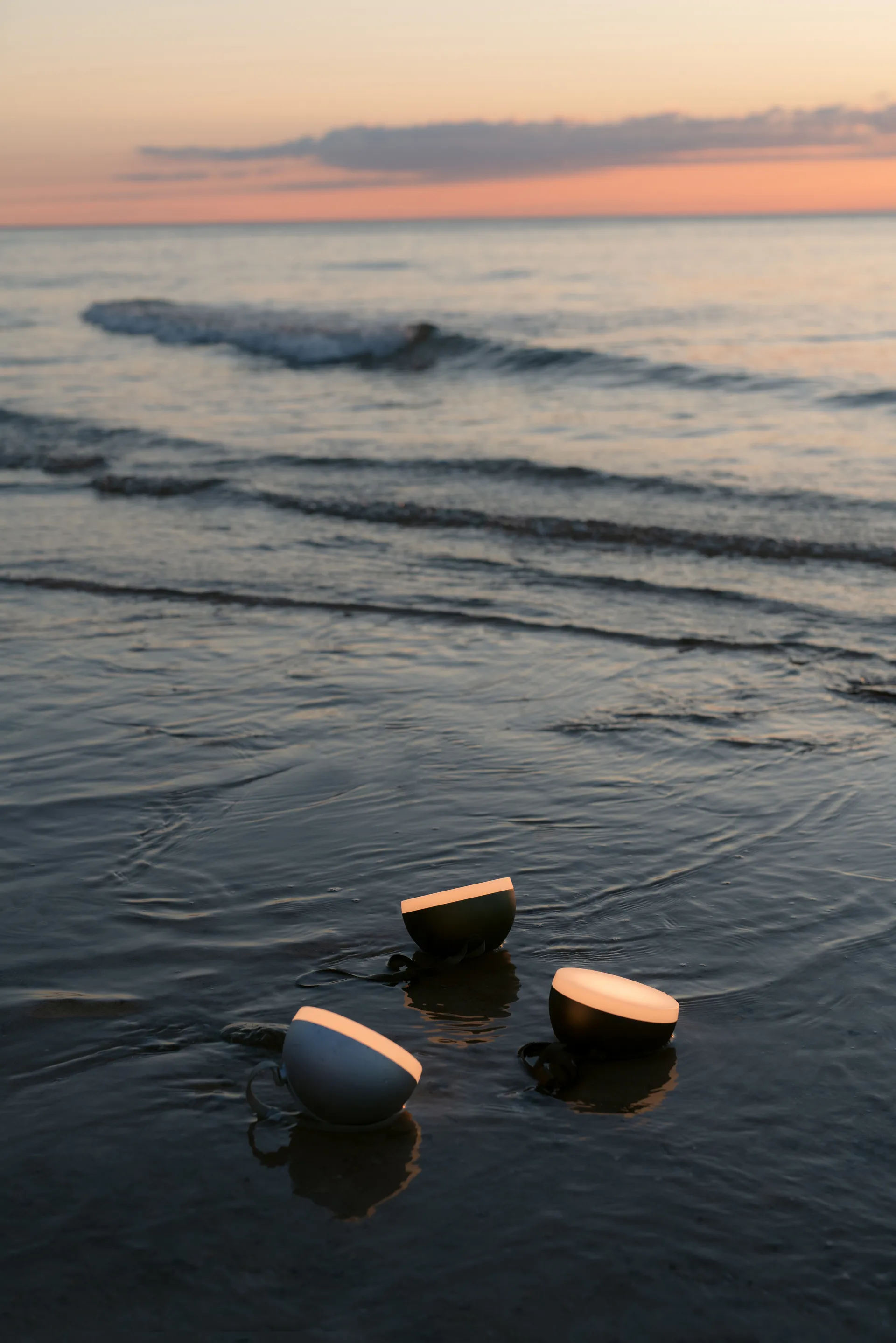 Sphere κινητό φωτιστικό, Σκούρος μπρούτζος New Works