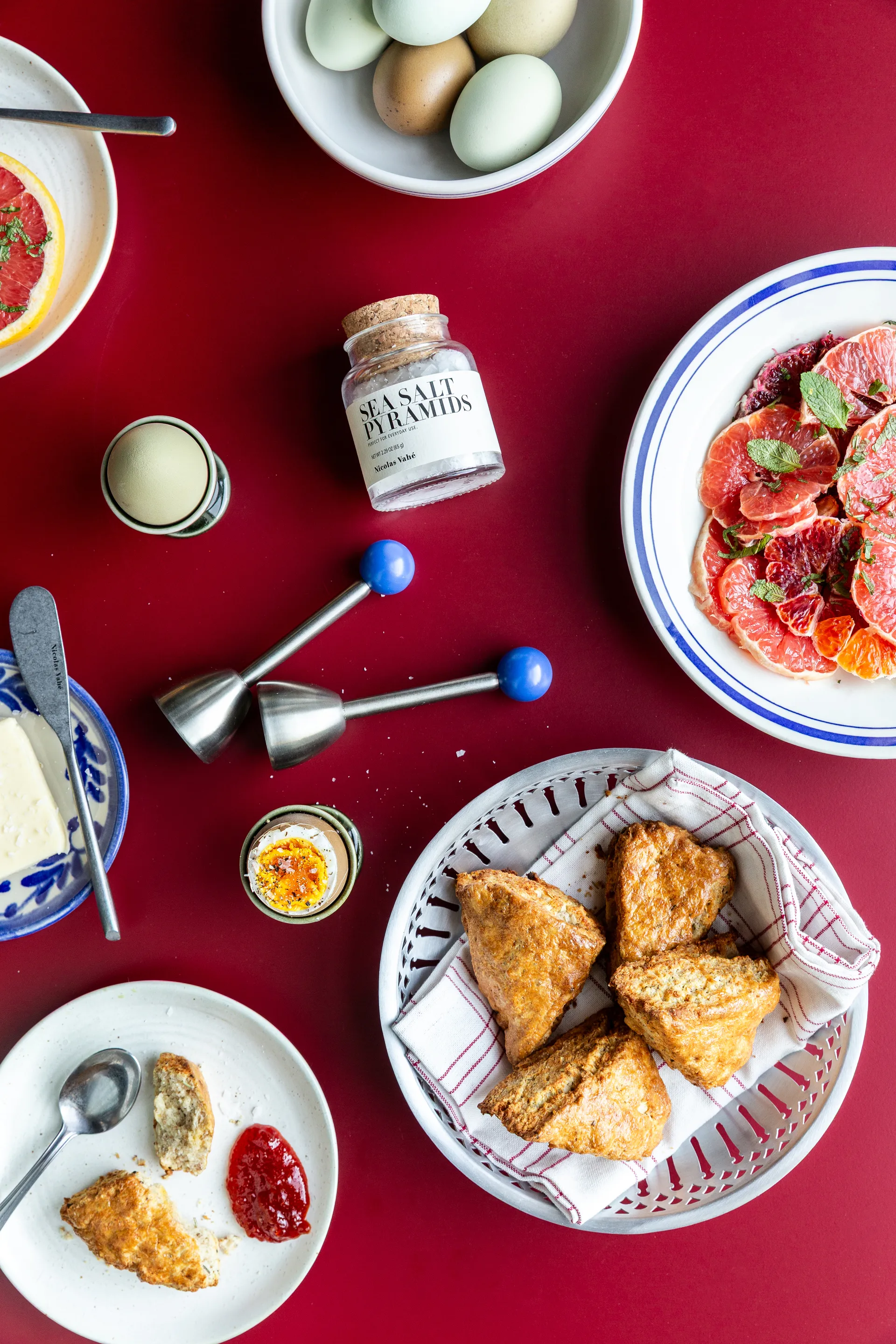 Nicolas Vahé καλαθάκι ψωμιού 2 τεμ., Αντικέ ασημένιο φινίρισμα Nicolas Vahé