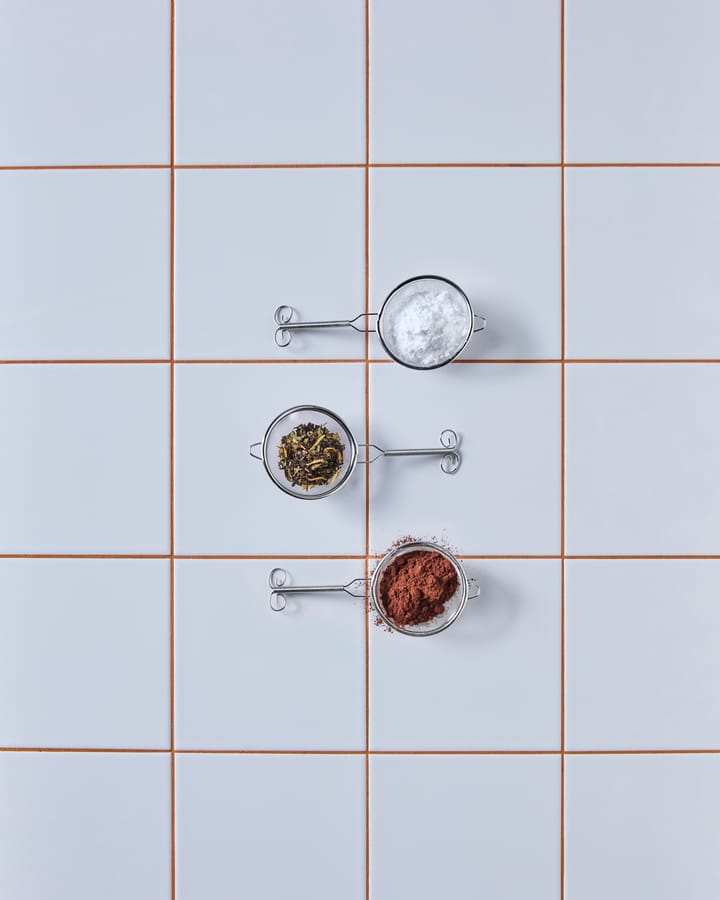 Nicolas Vahé σουρωτήρι τσαγιού, Silver finish Nicolas Vahé