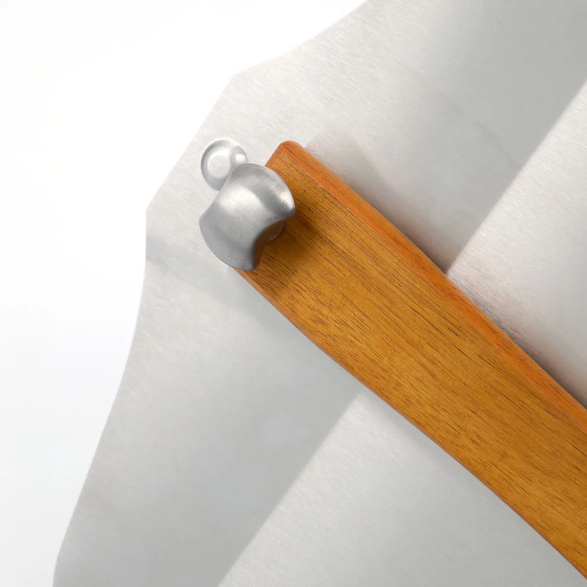 Σπάτουλα πίτσας Nicolas Vahé, Φύση Nicolas Vahé