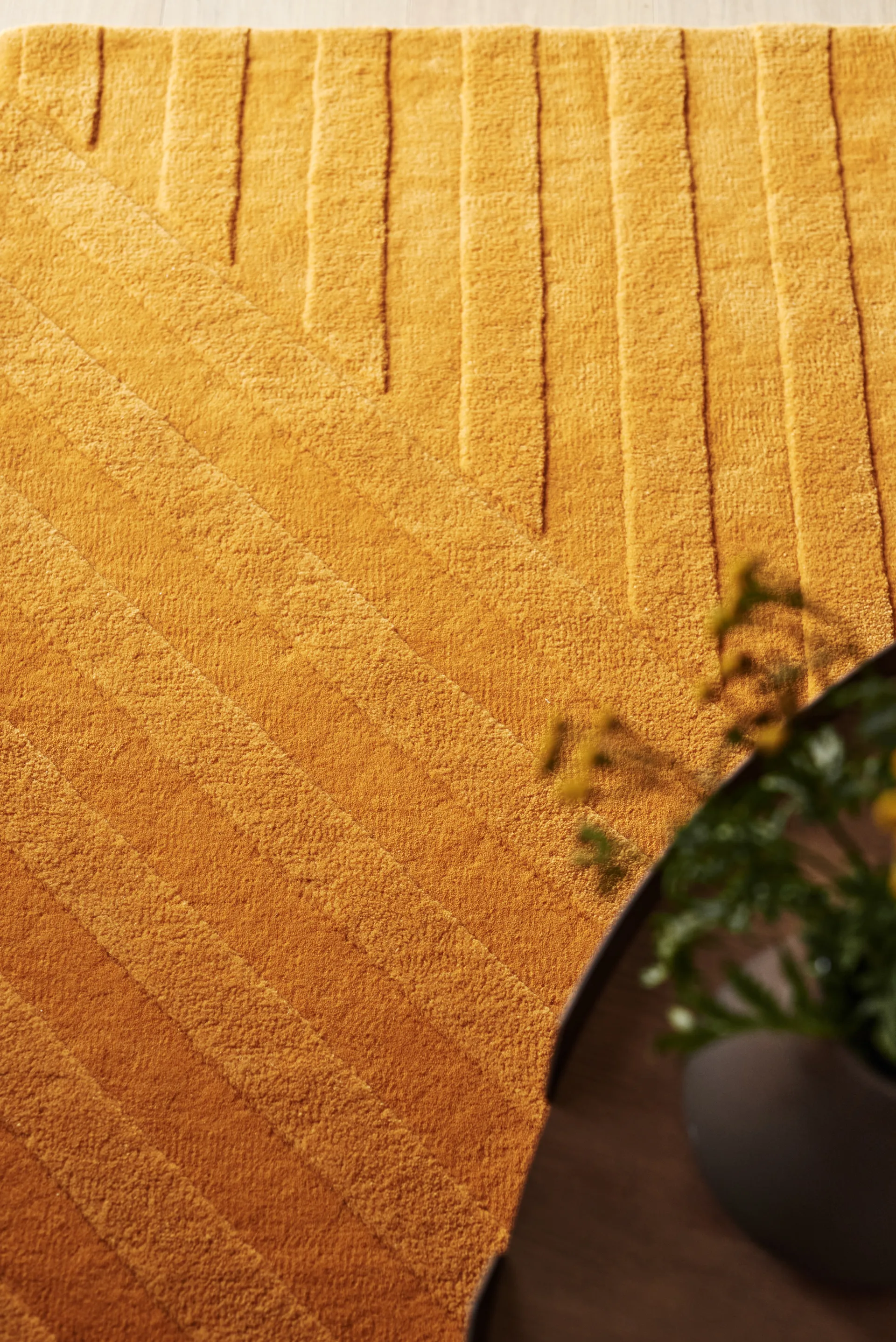 Levels μάλλινο χαλί ριγέ κίτρινο, 200x300 cm NJRD