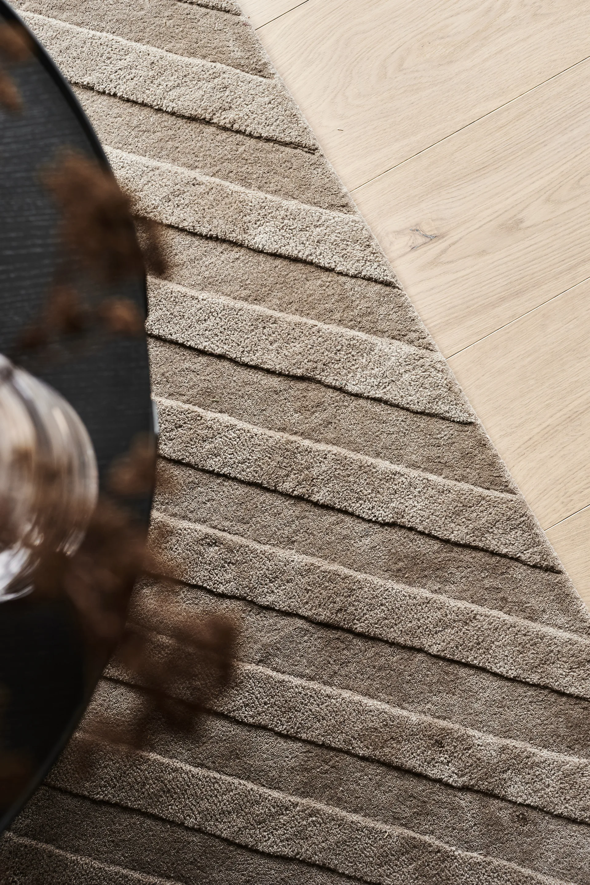 Levels μάλλινο χαλί ριγέ Τυφλοπόντικας, 200x300 cm NJRD