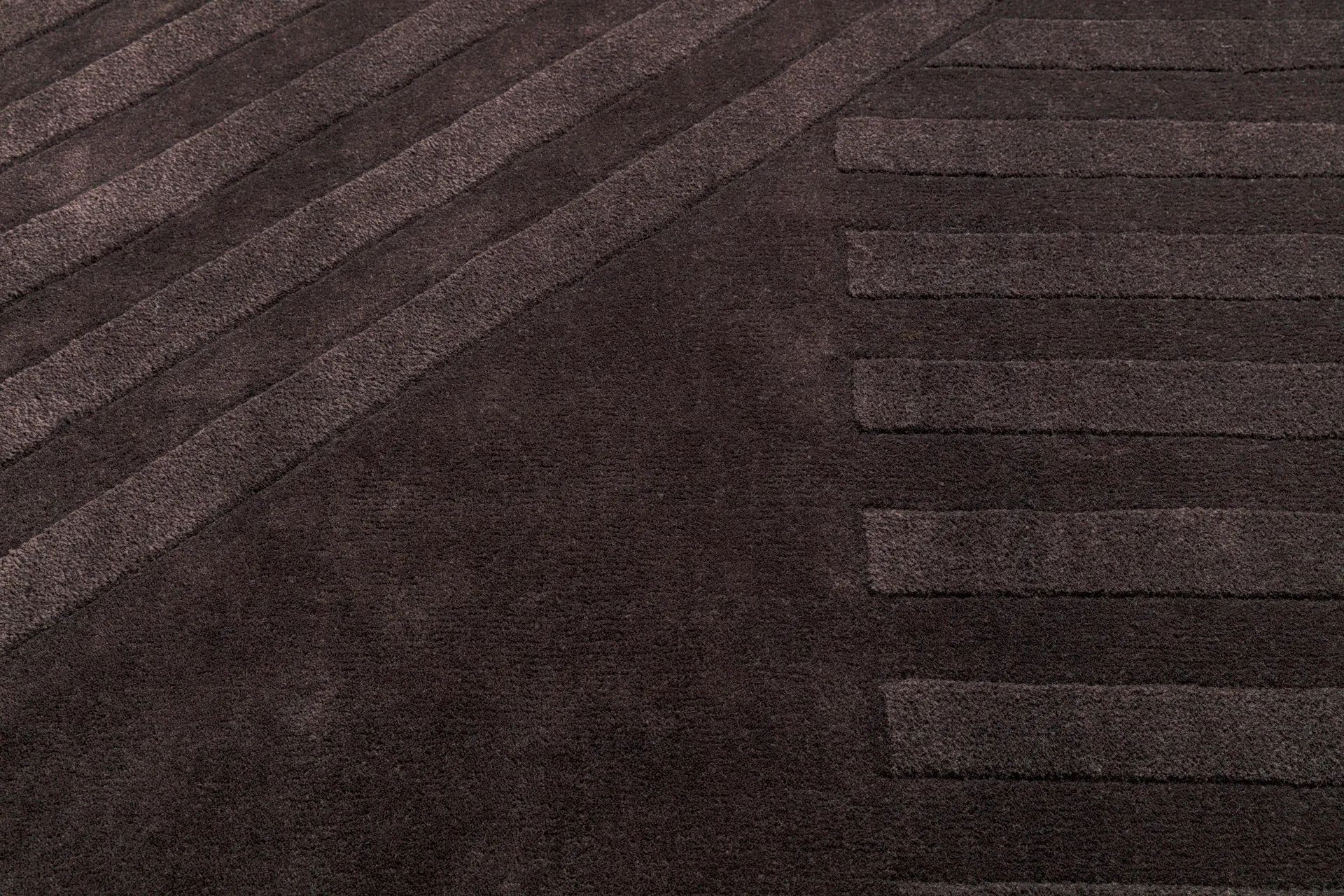 Χαλί από μαλλί Levels Stripes, Καφέ, 200x300 cm NJRD