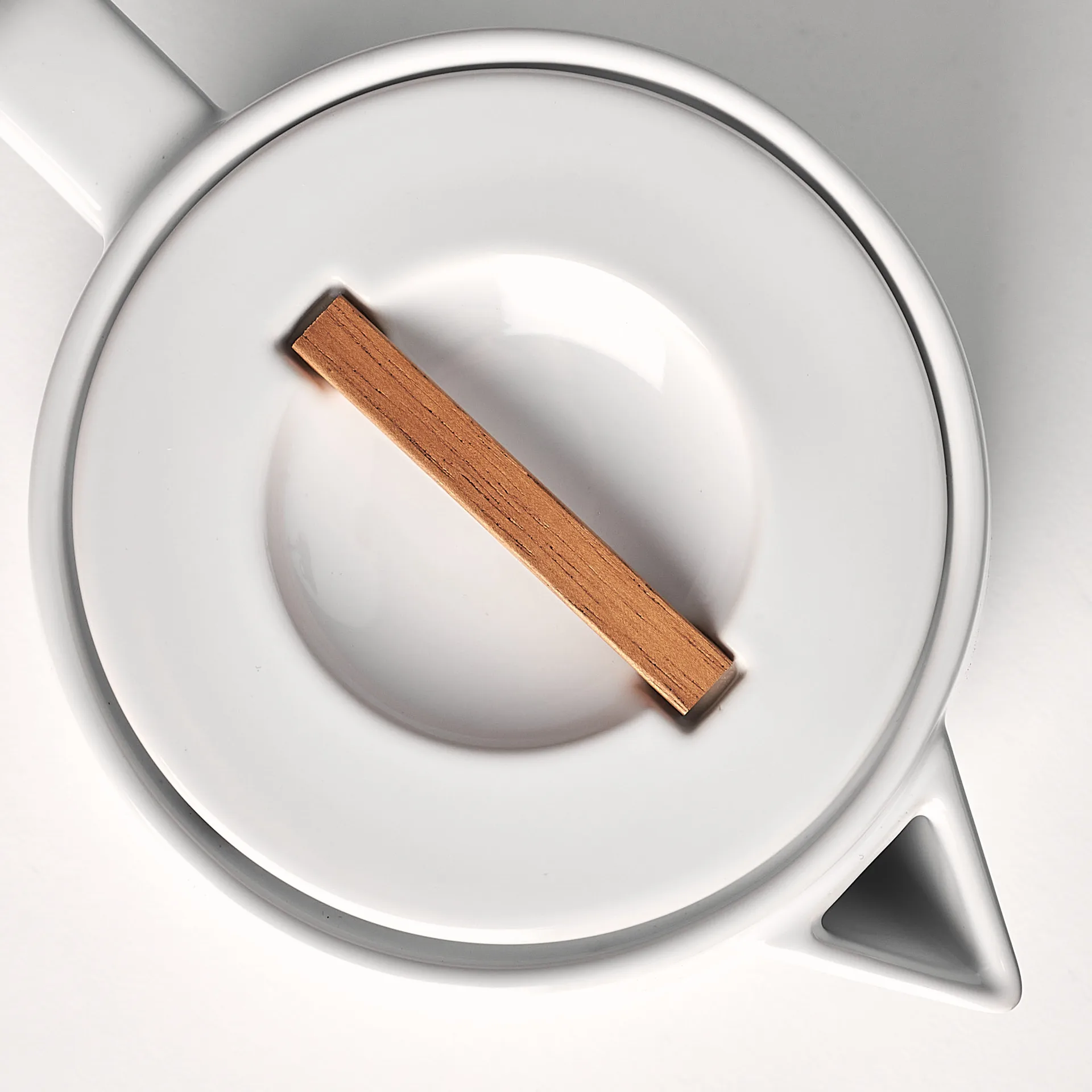 Lines τσαγιέρα 1,5 l, λευκό NJRD