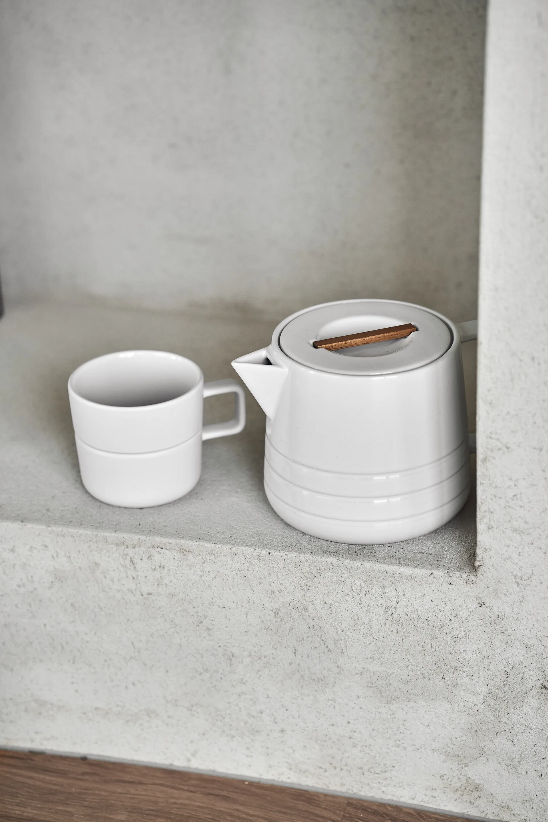 Lines τσαγιέρα 1,5 l, λευκό NJRD