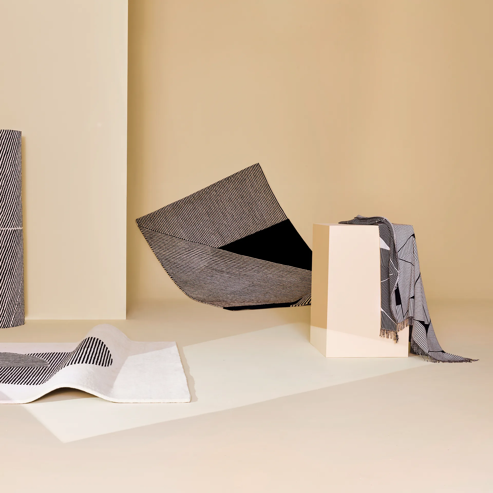 Metric focus βαμβακερό ριχτάρι, μαύρο NJRD