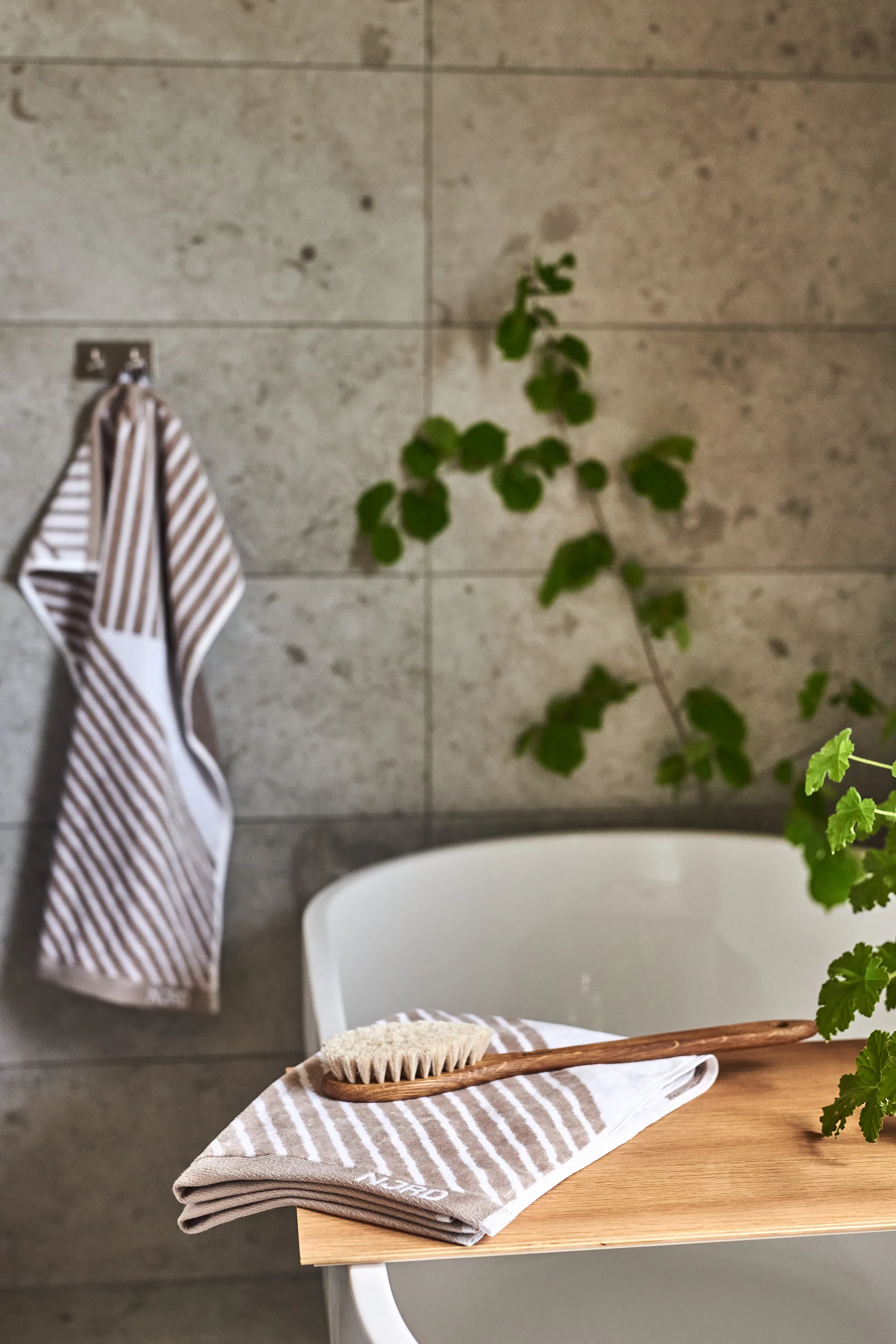 Stripes σετ πετσετών 4 τεμάχια - Μπεζ NJRD