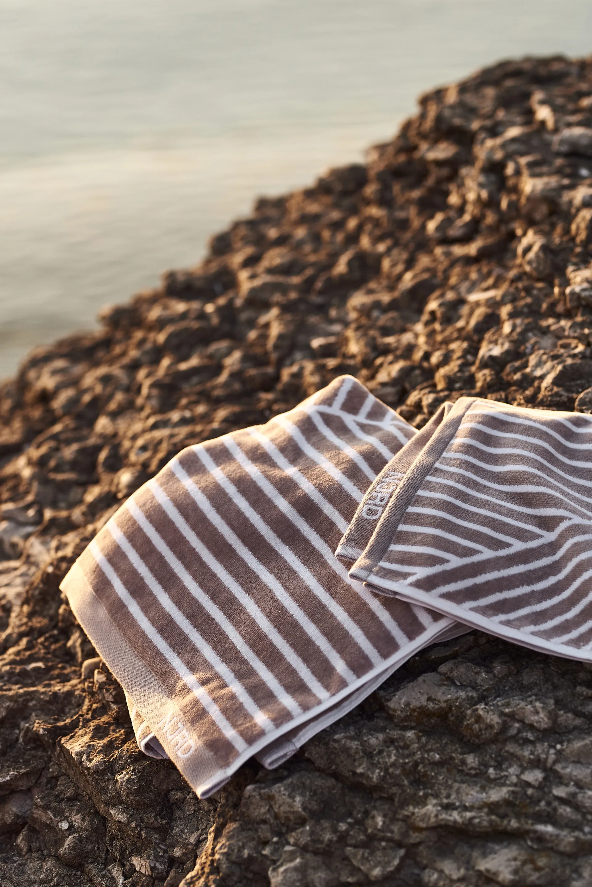 Stripes σετ πετσετών 4 τεμάχια - Μπεζ,  NJRD