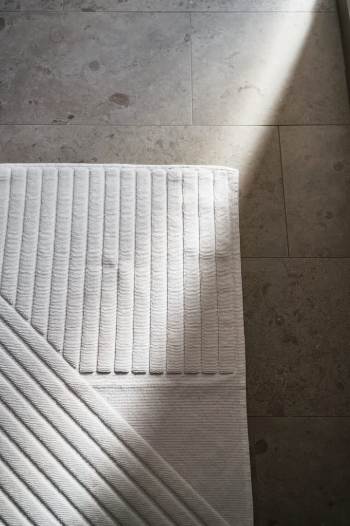 Stripes χαλάκι μπάνιου 50x90 cm, Λευκό NJRD